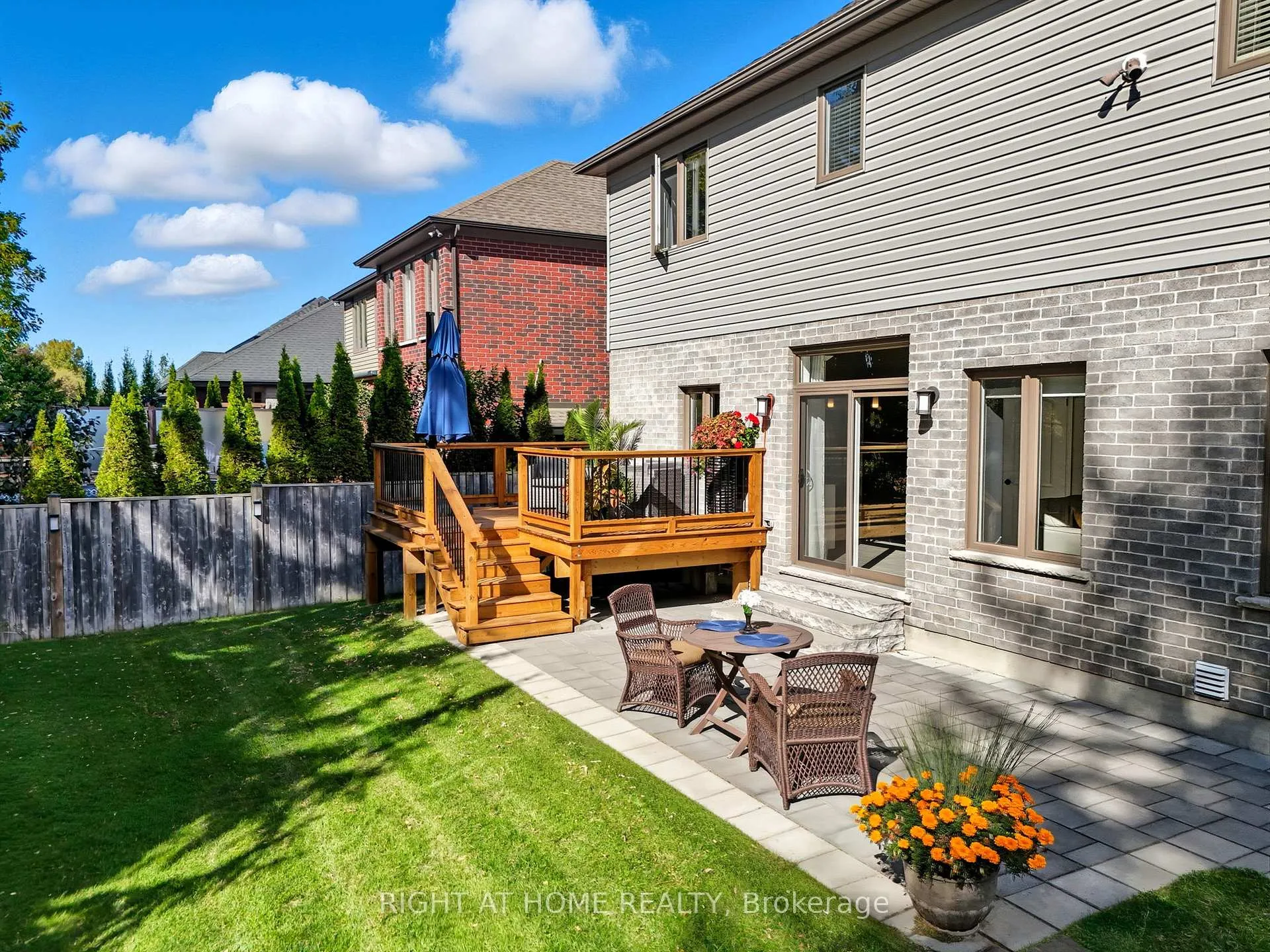 Photo 45 of 35 Caverhill Crescent, Middlesex Centre, Komoka — HOMEH