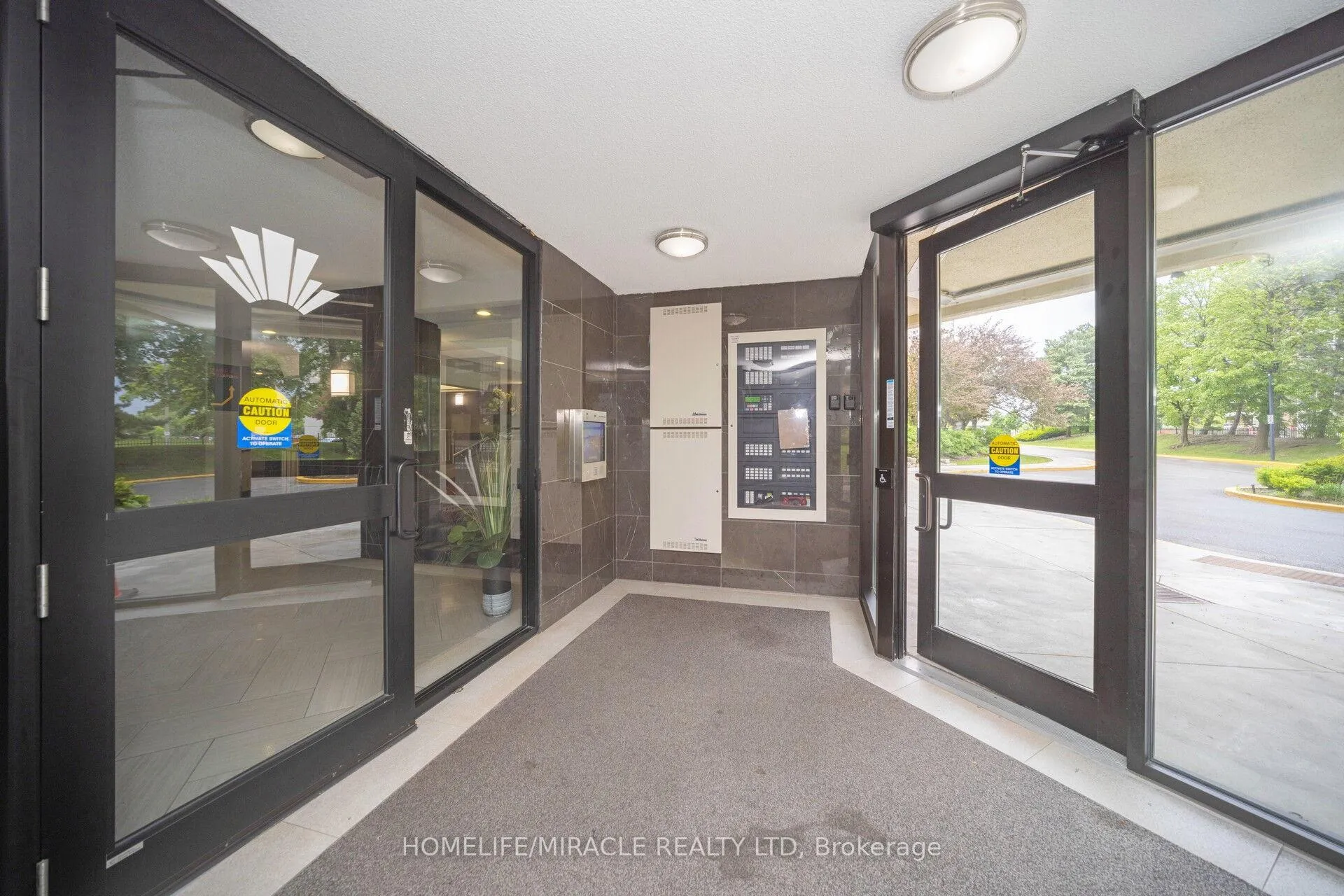 Photo 9 of Unit 1802, 8 Lisa Street, Brampton, Queen Street Corridor — HOMEH