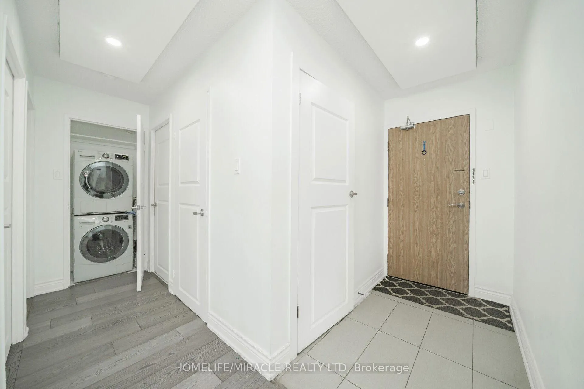 Photo 17 of Unit 1802, 8 Lisa Street, Brampton, Queen Street Corridor — HOMEH