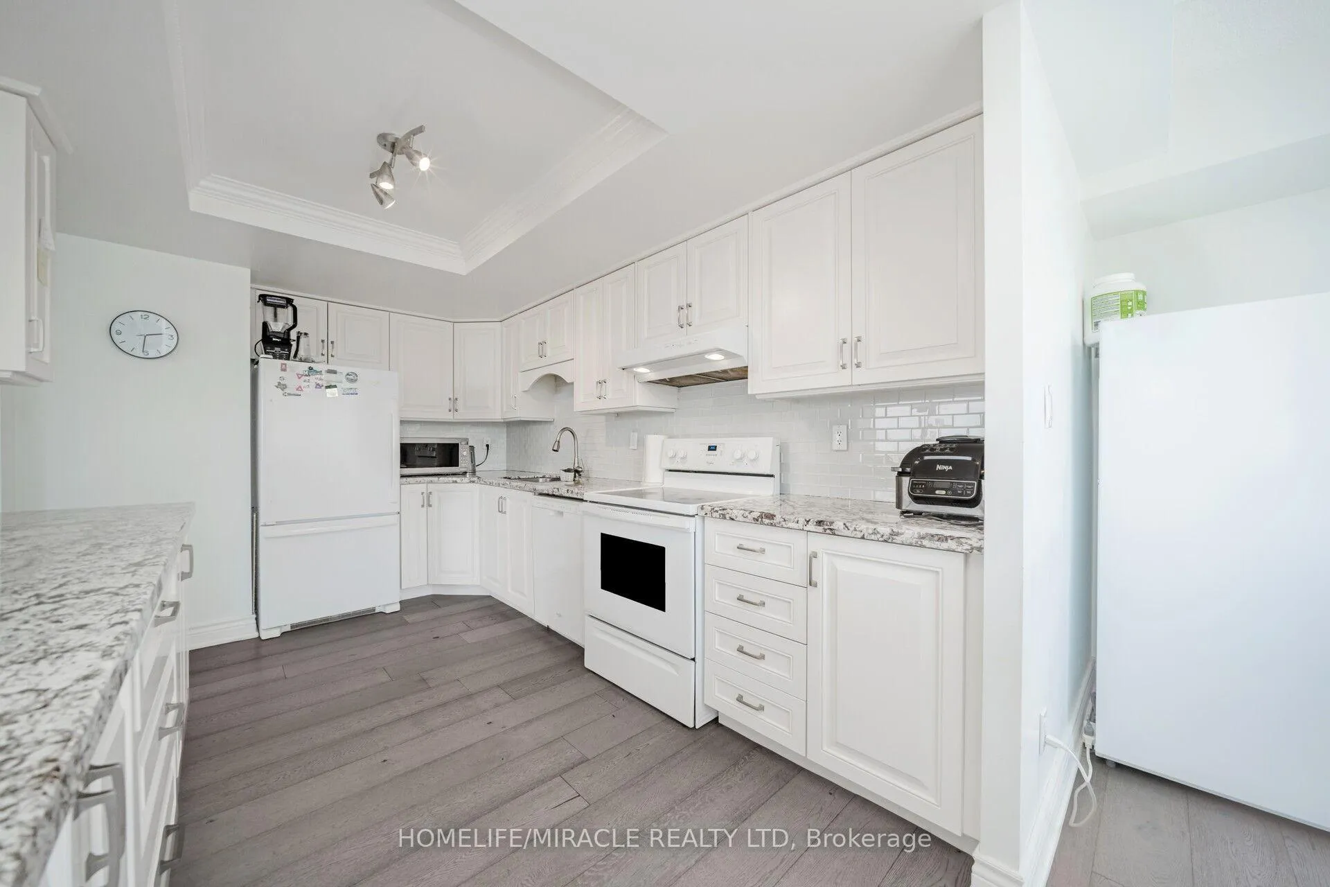 Photo 30 of Unit 1802, 8 Lisa Street, Brampton, Queen Street Corridor — HOMEH
