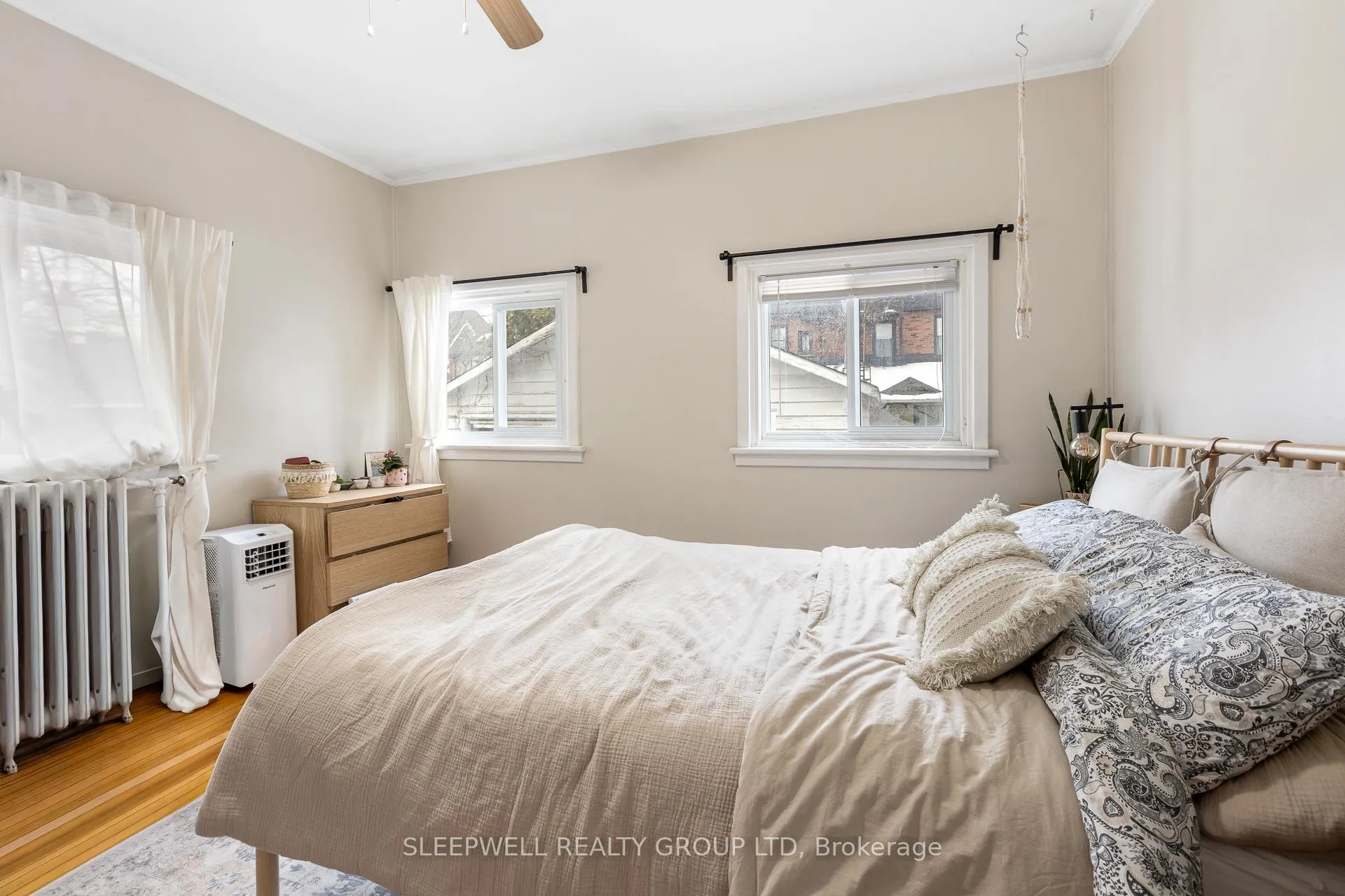 Photo 15 of 84 Fourth Avenue, Ottawa, Glebe — HOMEH