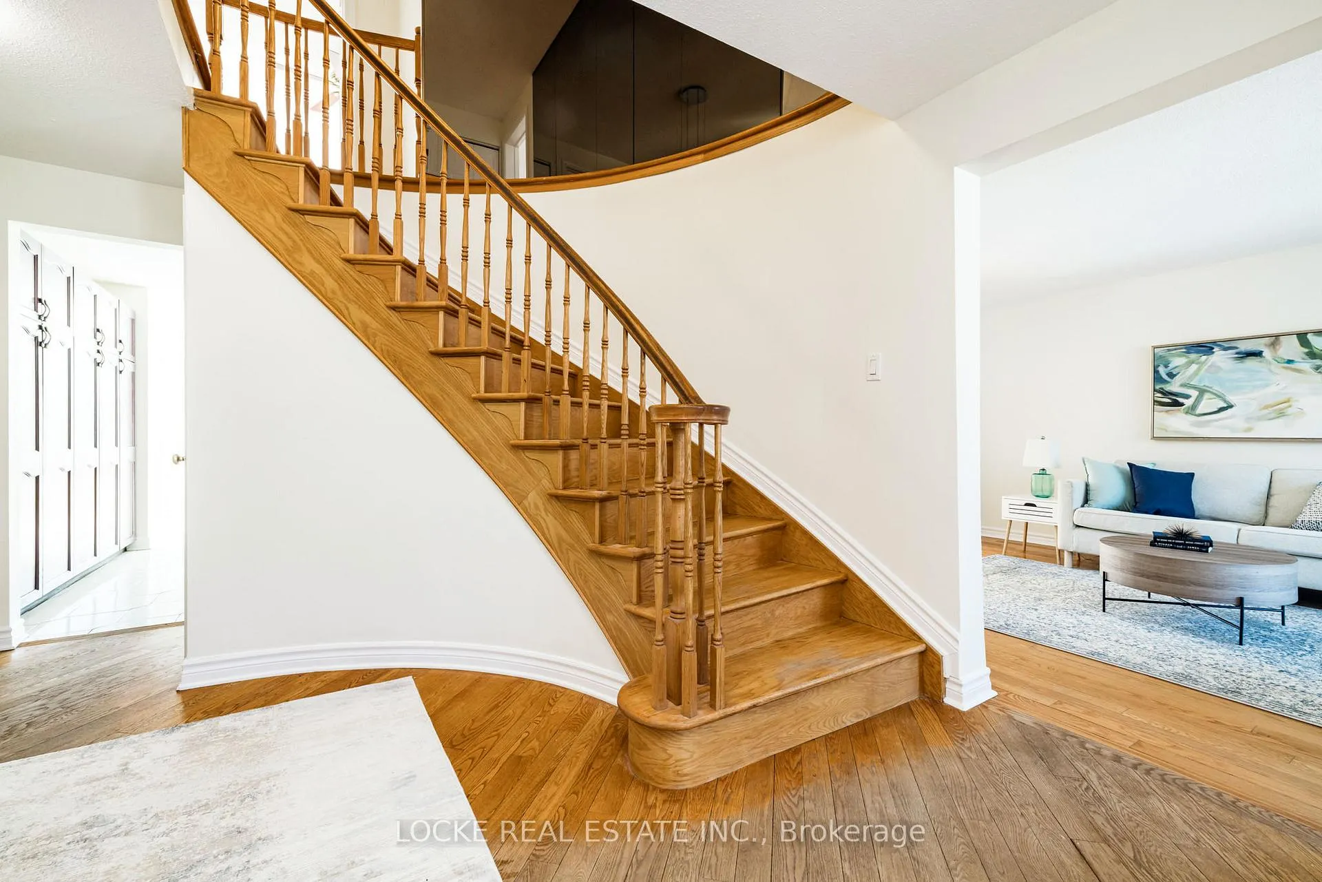 Photo 19 of 1404 Forest Valley Drive, Ottawa, Chapel Hill — HOMEH