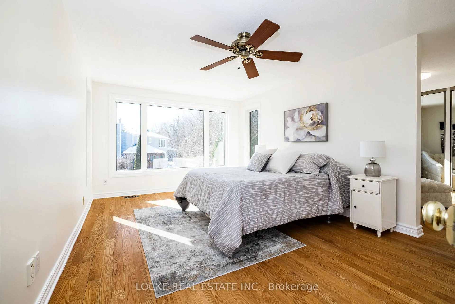 Photo 20 of 1404 Forest Valley Drive, Ottawa, Chapel Hill — HOMEH