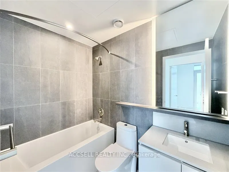 Photo 8 of Unit E706, 20 Bent Tree Drive, Vaughan, Vaughan Corporate Centre — HOMEH