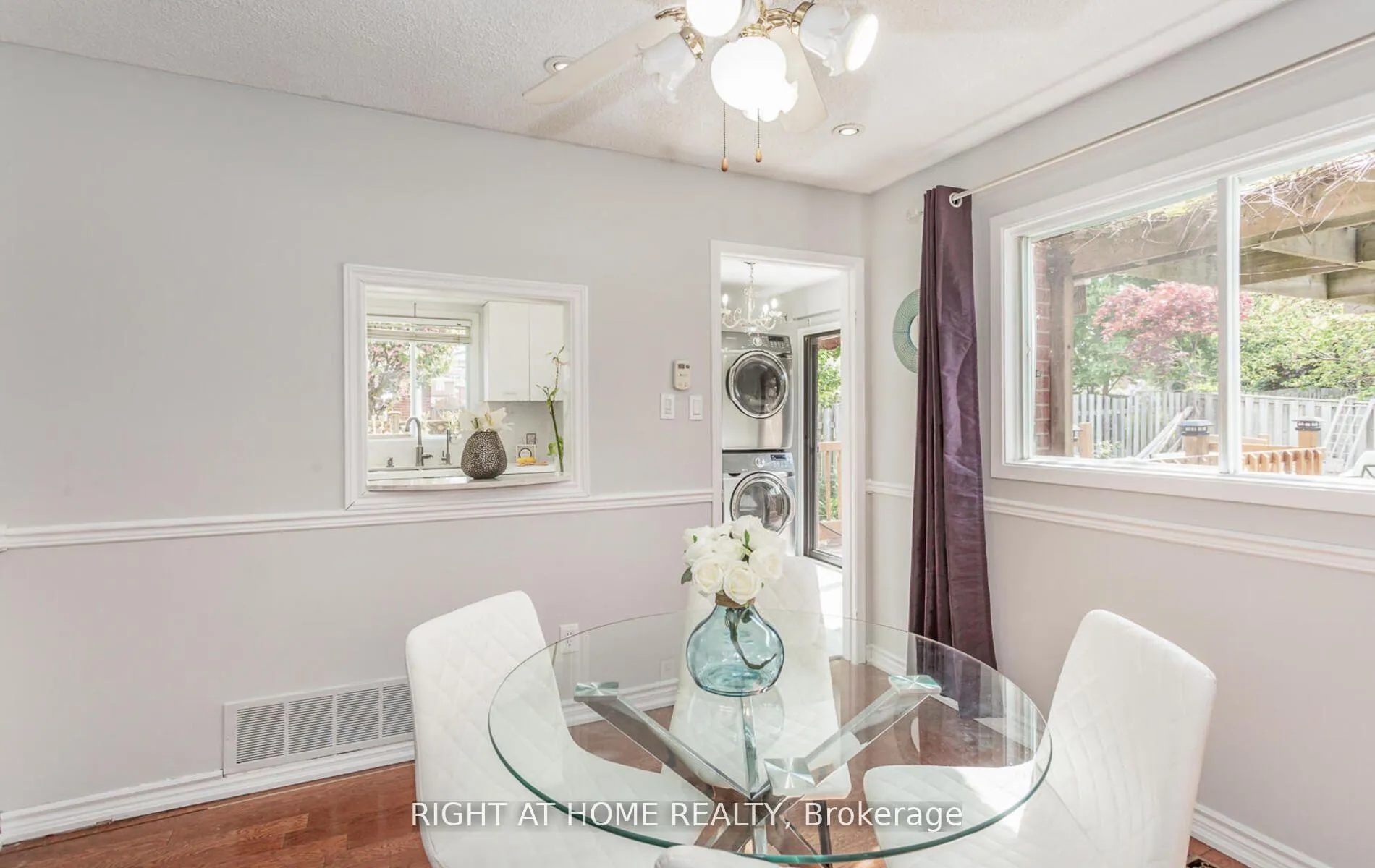 Photo 40 of 86 Clarridge Court, Brampton, Brampton West — HOMEH