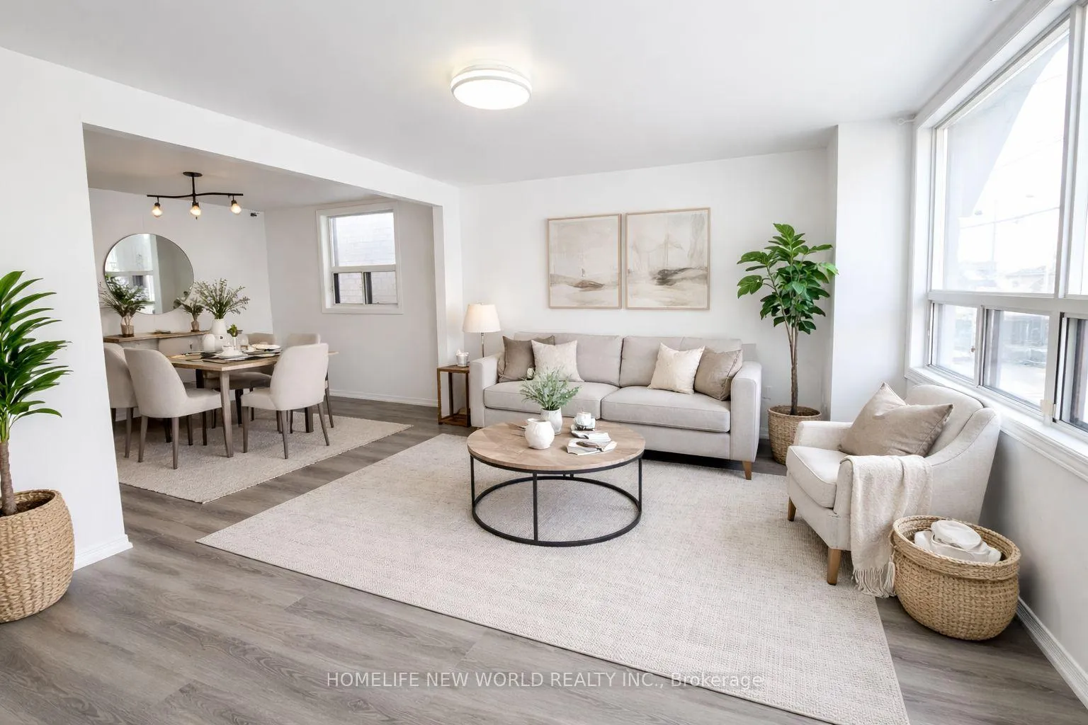Photo 5 of 53 Dunraven Drive, Toronto, Keelesdale-Eglinton West — HOMEH