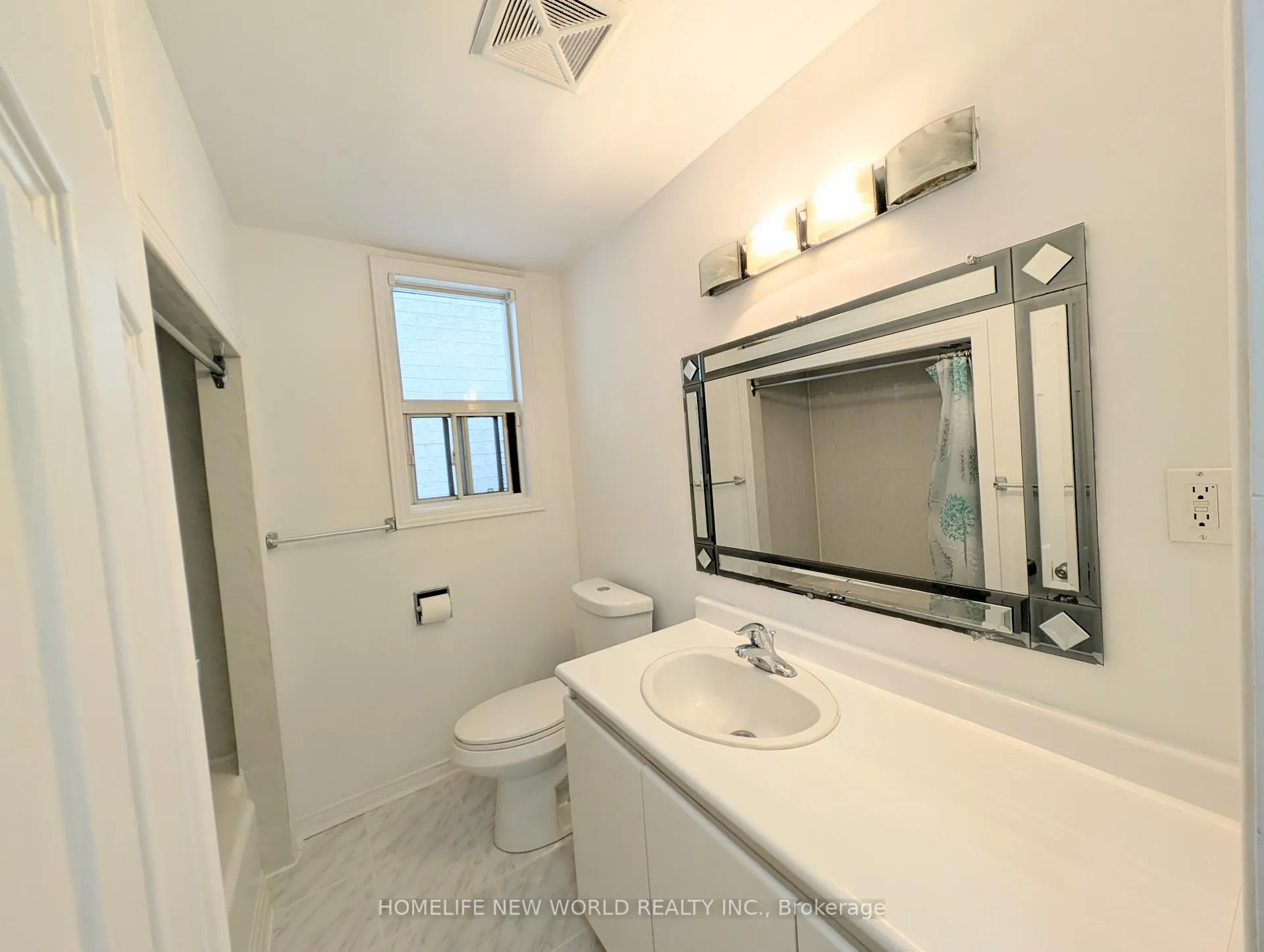 Photo 14 of 53 Dunraven Drive, Toronto, Keelesdale-Eglinton West — HOMEH