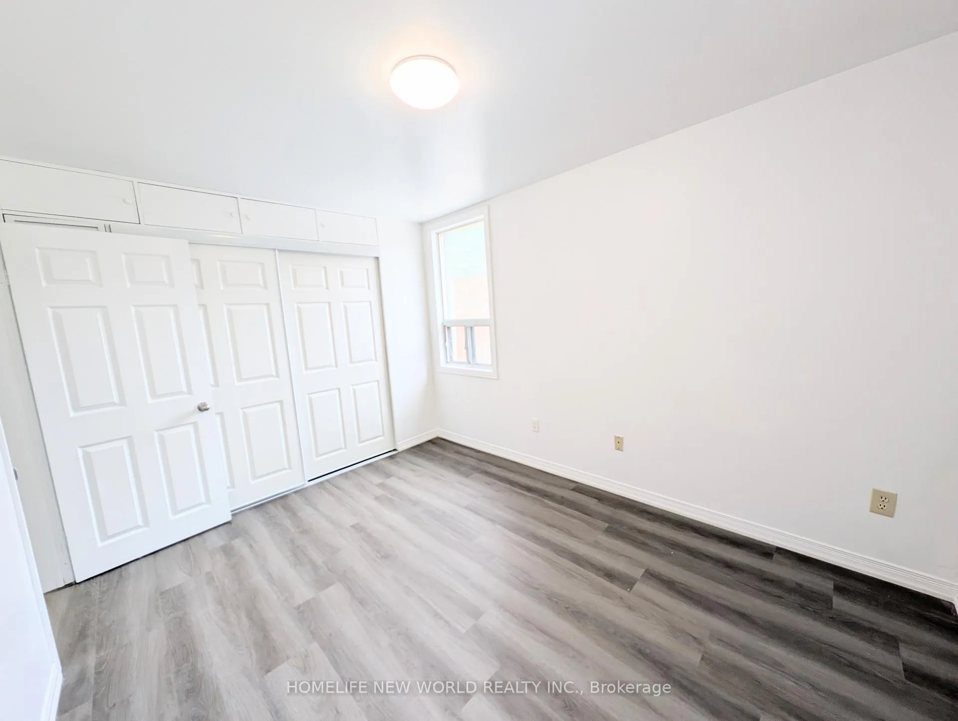 Photo 18 of 53 Dunraven Drive, Toronto, Keelesdale-Eglinton West — HOMEH