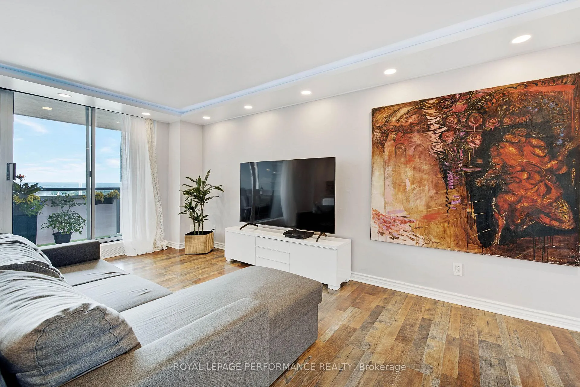 Photo 21 of Unit 1905, 160 George Street, Ottawa, Lower Town/Byward Market — HOMEH