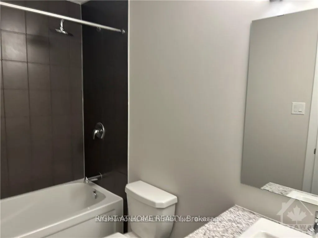 Photo 16 of 405 Appalachian Circle N, Ottawa, Barrhaven - Half Moon Bay — HOMEH