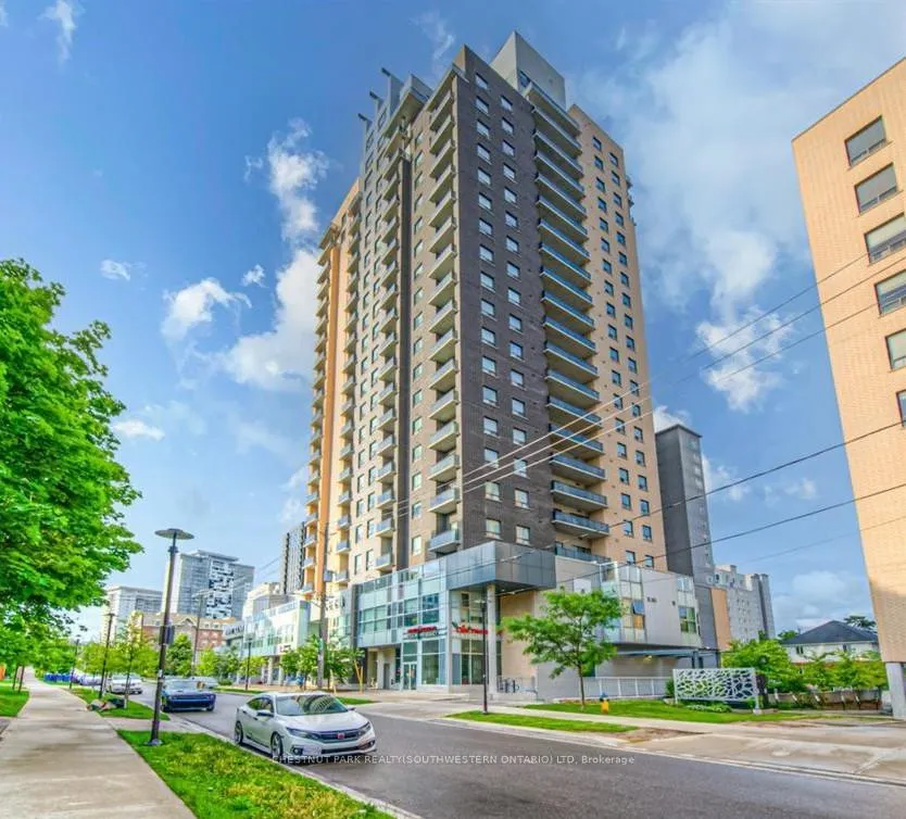 Front of Unit 1505, 318 Spruce Street
