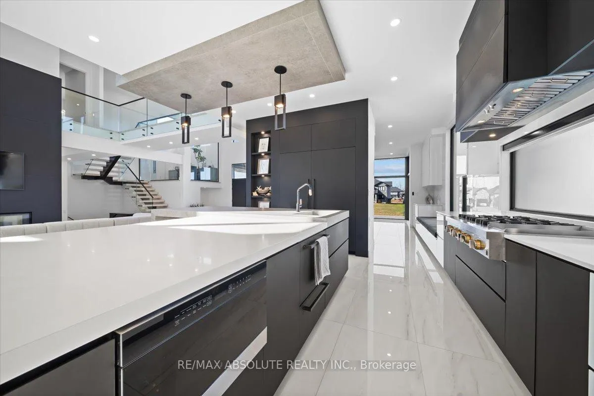 Photo 57 of 553 Shoreway Drive, Ottawa, Greely — HOMEH