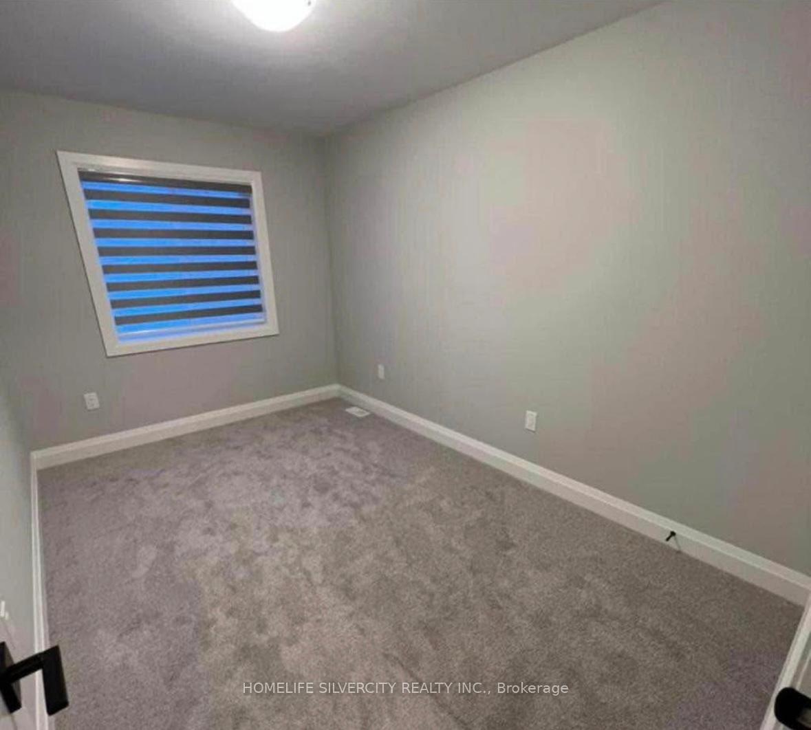 Photo 8 of 309 Chapelhill Drive, Kitchener — HOMEH