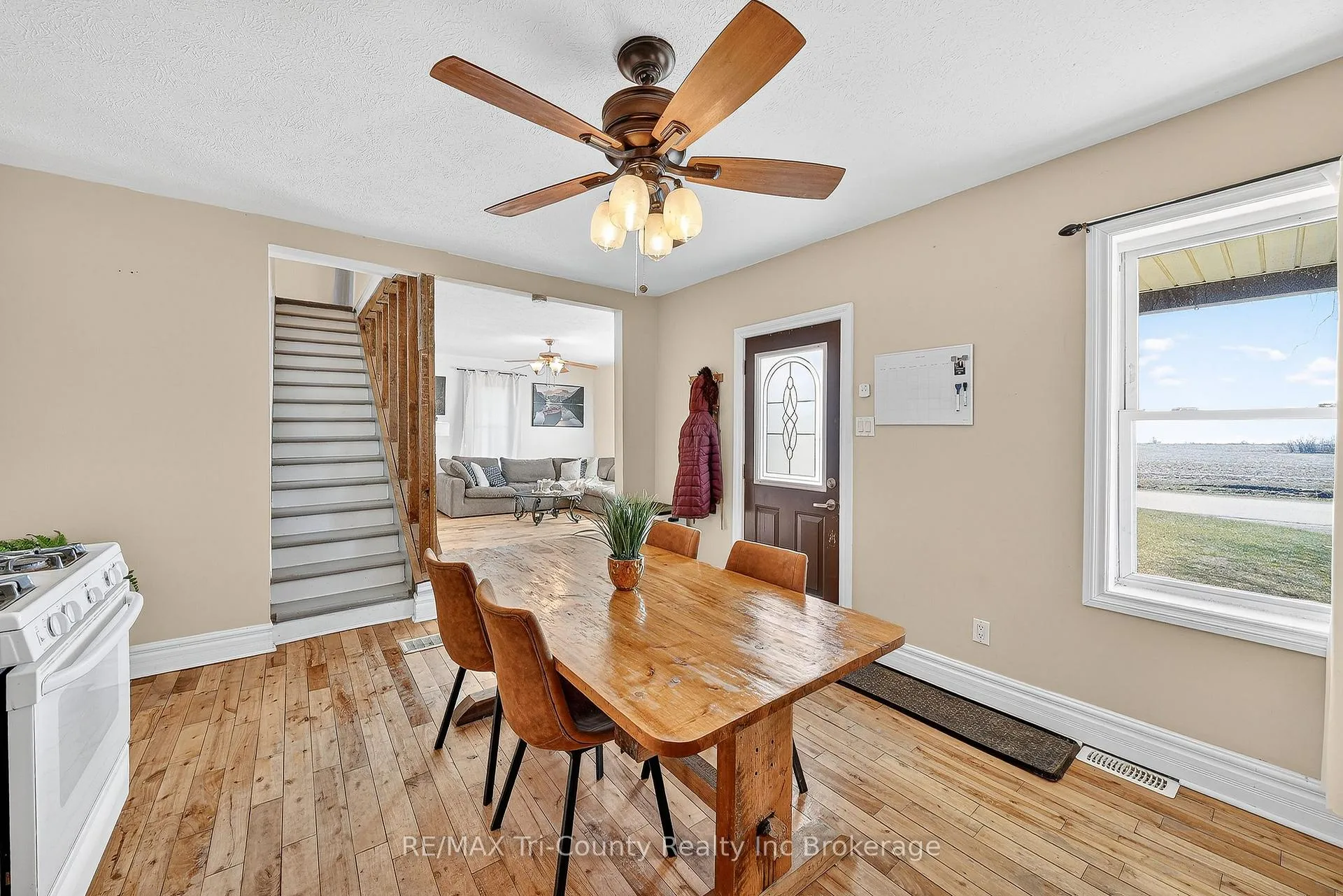 Photo 25 of 591 Lakeshore Road, Norfolk, Rural Houghton — HOMEH