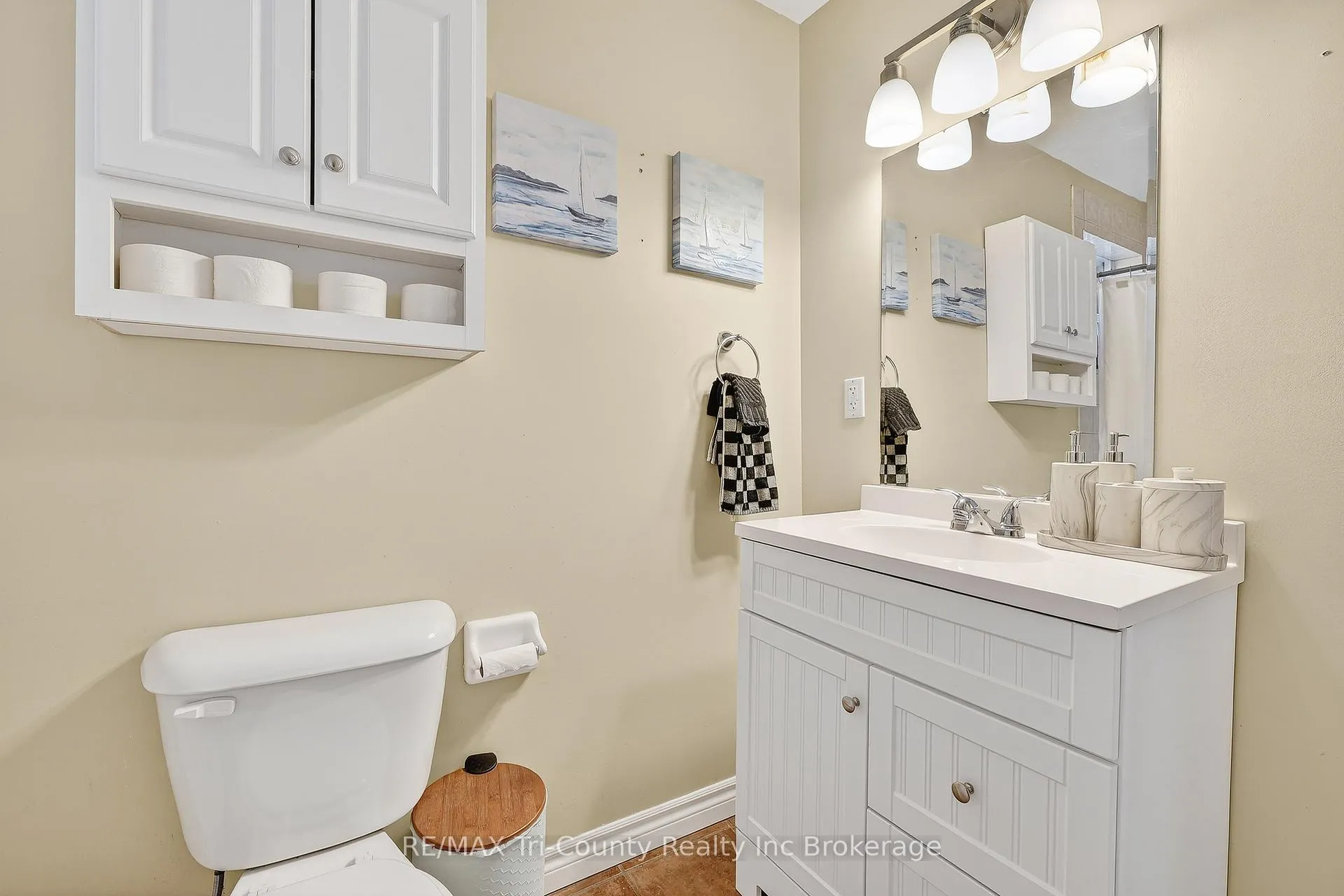Photo 31 of 591 Lakeshore Road, Norfolk, Rural Houghton — HOMEH