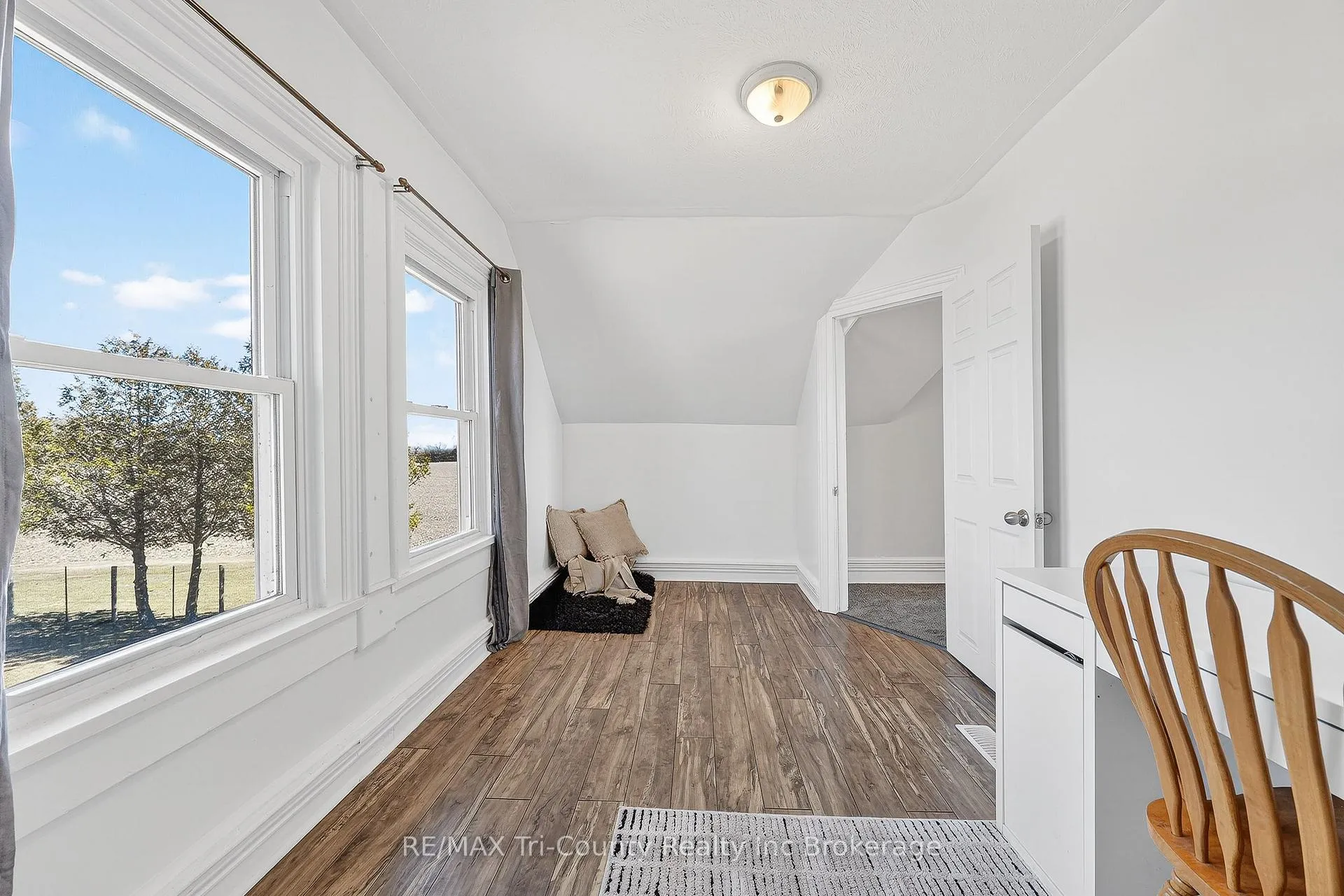 Photo 38 of 591 Lakeshore Road, Norfolk, Rural Houghton — HOMEH
