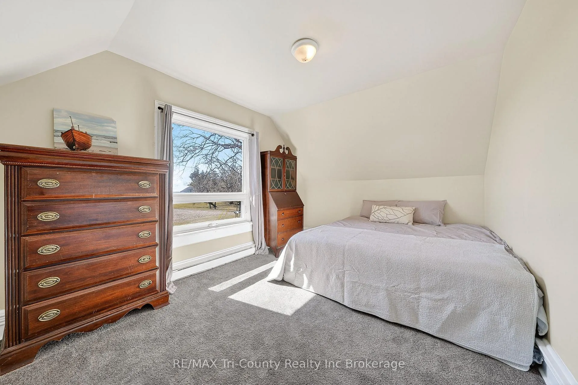 Photo 40 of 591 Lakeshore Road, Norfolk, Rural Houghton — HOMEH