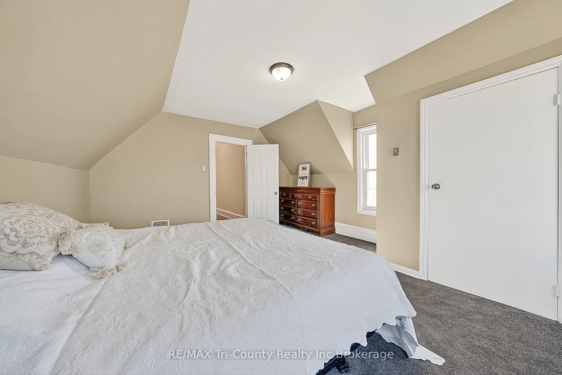 Photo 44 of 591 Lakeshore Road, Norfolk, Rural Houghton — HOMEH
