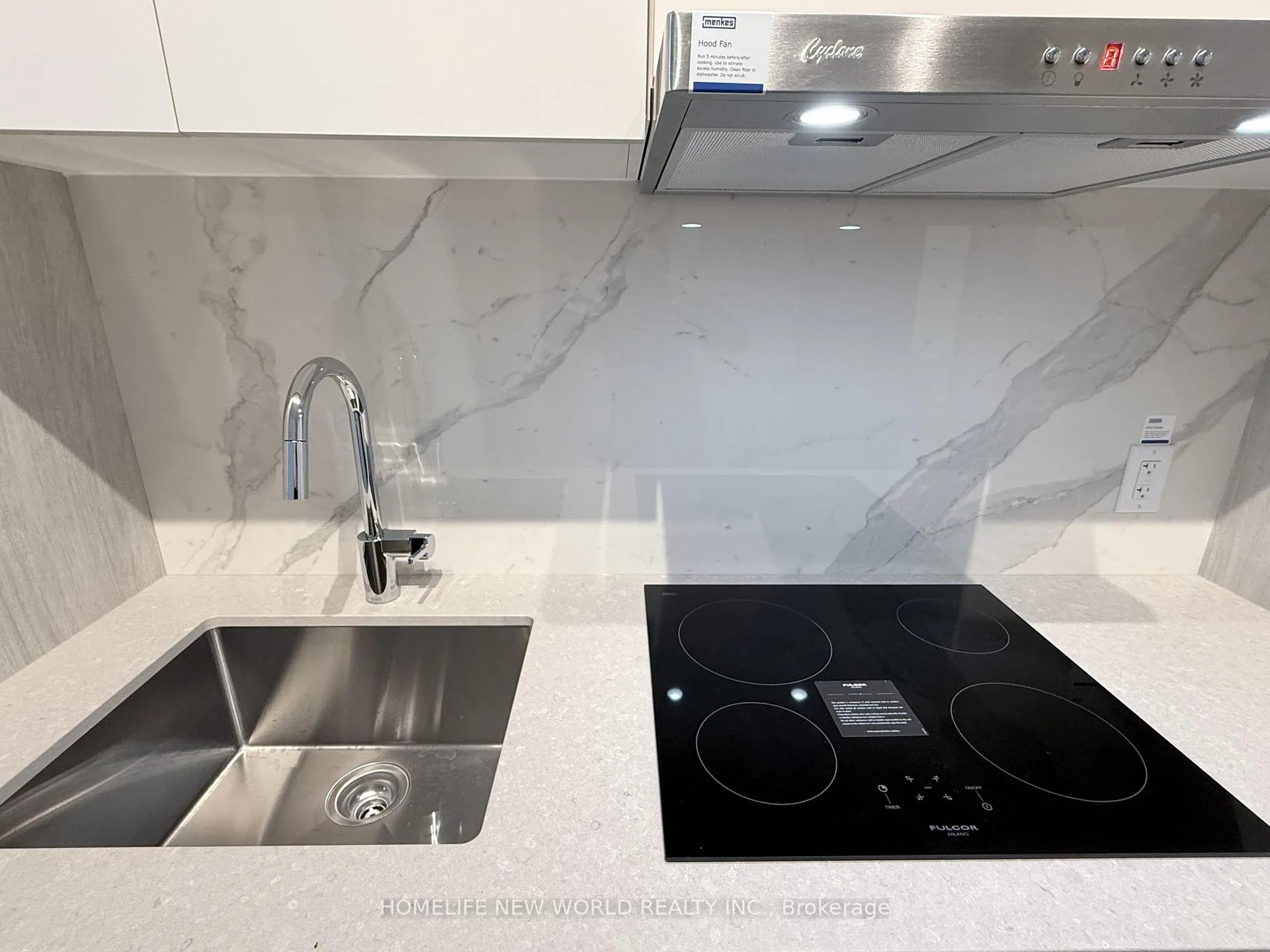 Photo 5 of Unit 2807, 180 Front Street E, Toronto, Moss Park — HOMEH
