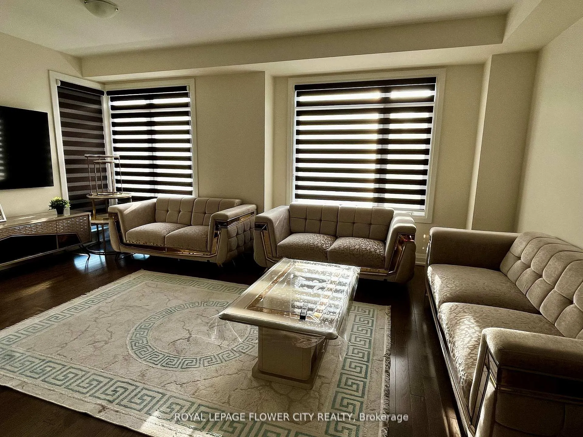 Photo 10 of 523 Danks Ridge Drive, Ajax, South East — HOMEH