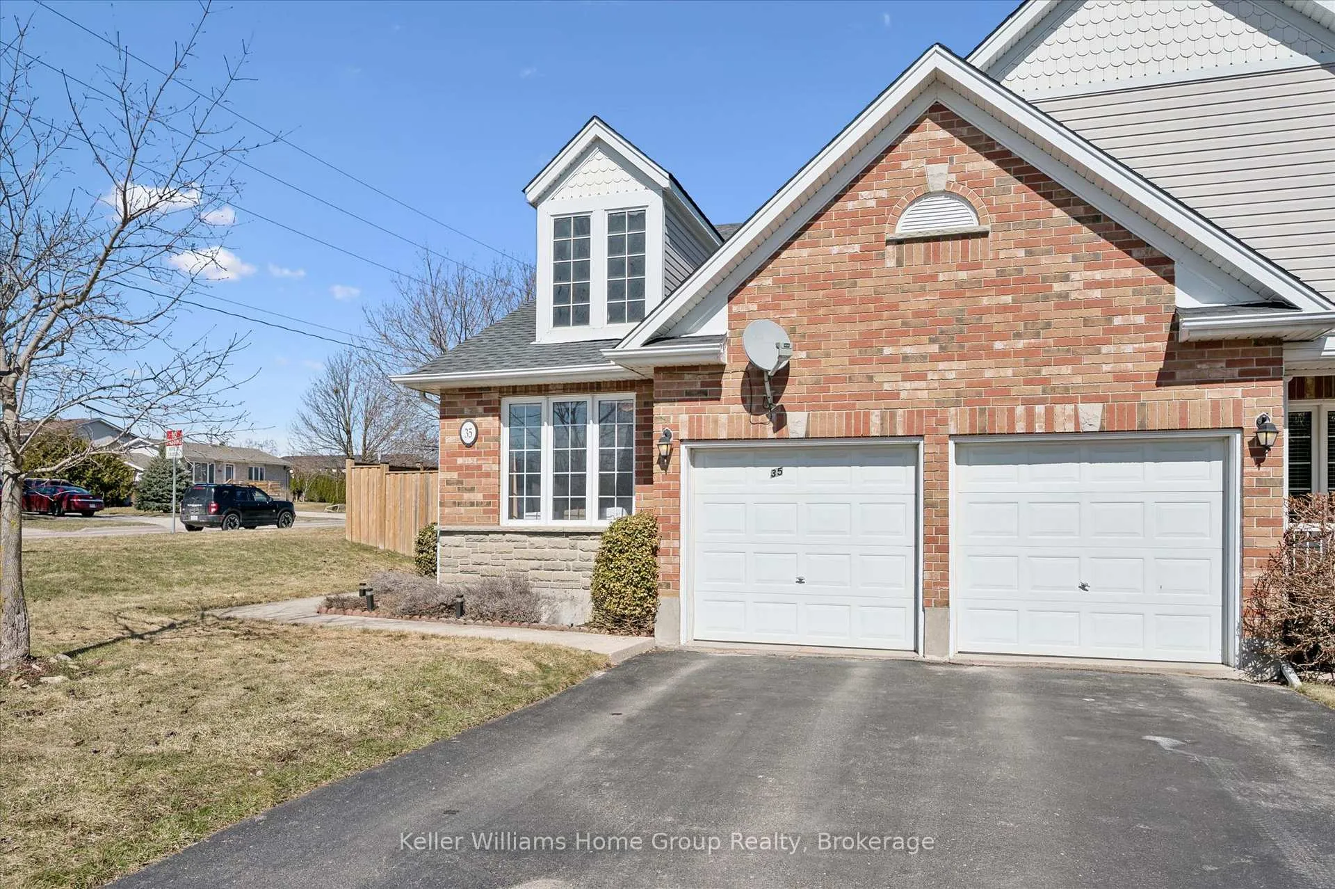 Photo 6 of 35 Thornton Street, Guelph, Grange Road — HOMEH