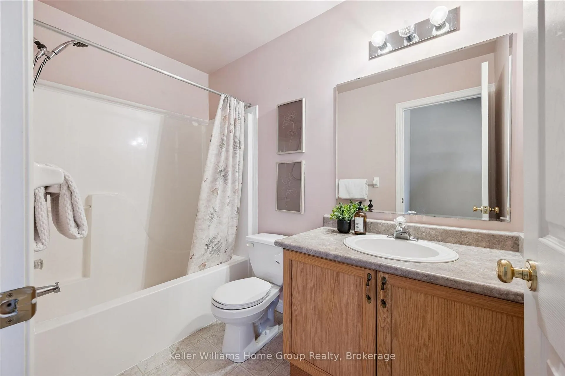 Photo 32 of 35 Thornton Street, Guelph, Grange Road — HOMEH