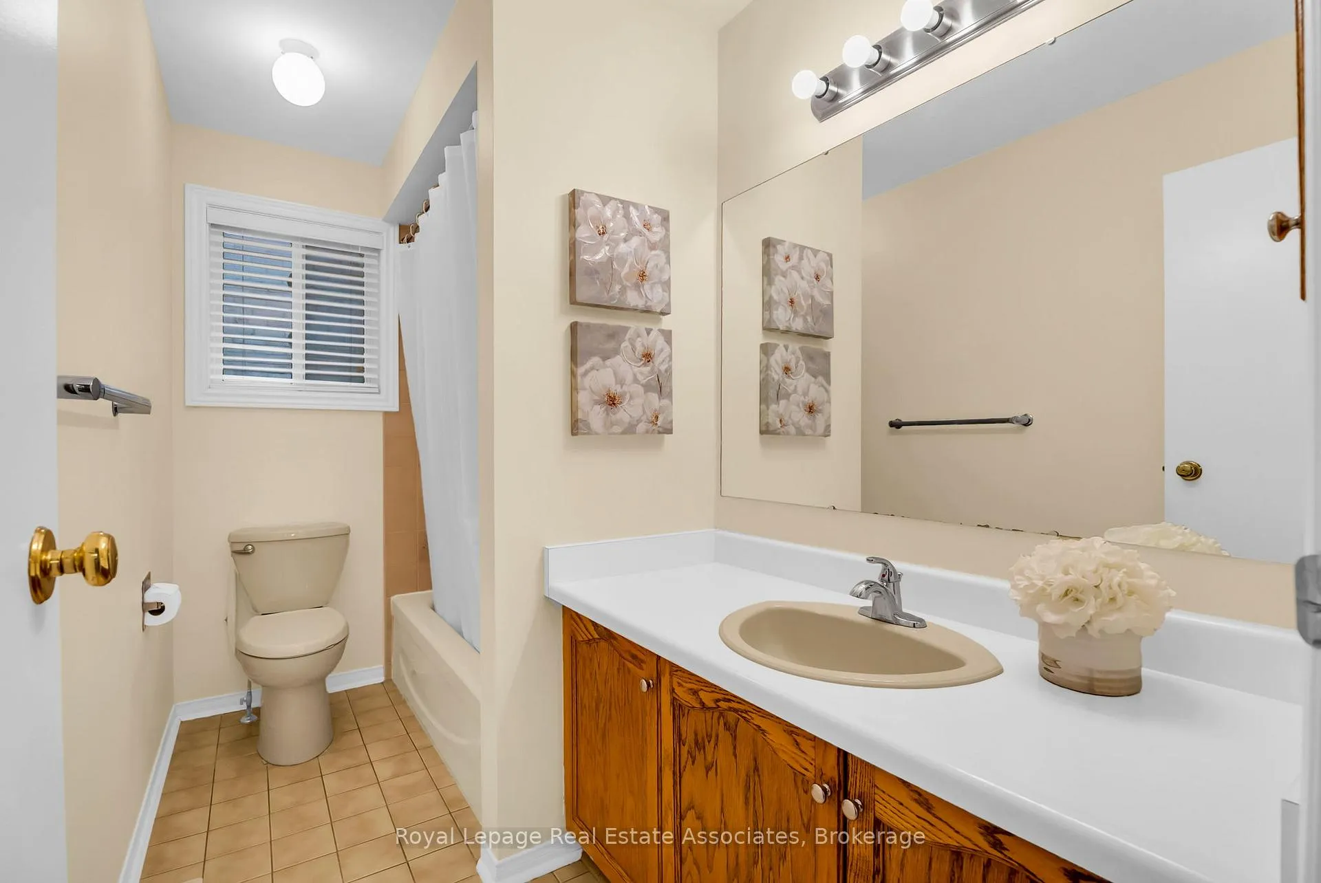 Photo 34 of 20 Jeremy Place, Brampton, Northgate — HOMEH