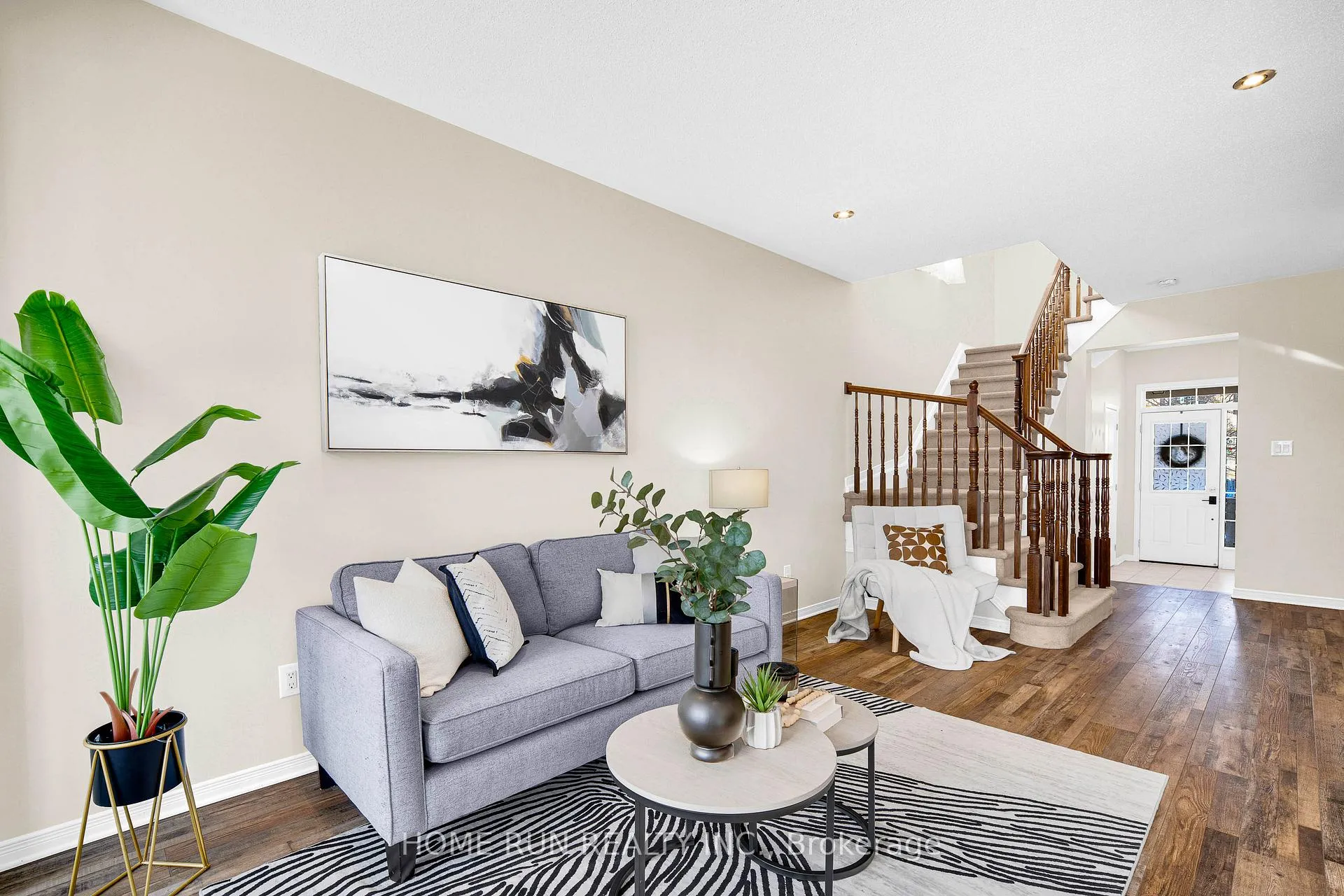 Photo 11 of 636 Pamplona Private, Ottawa, Barrhaven - Stonebridge — HOMEH