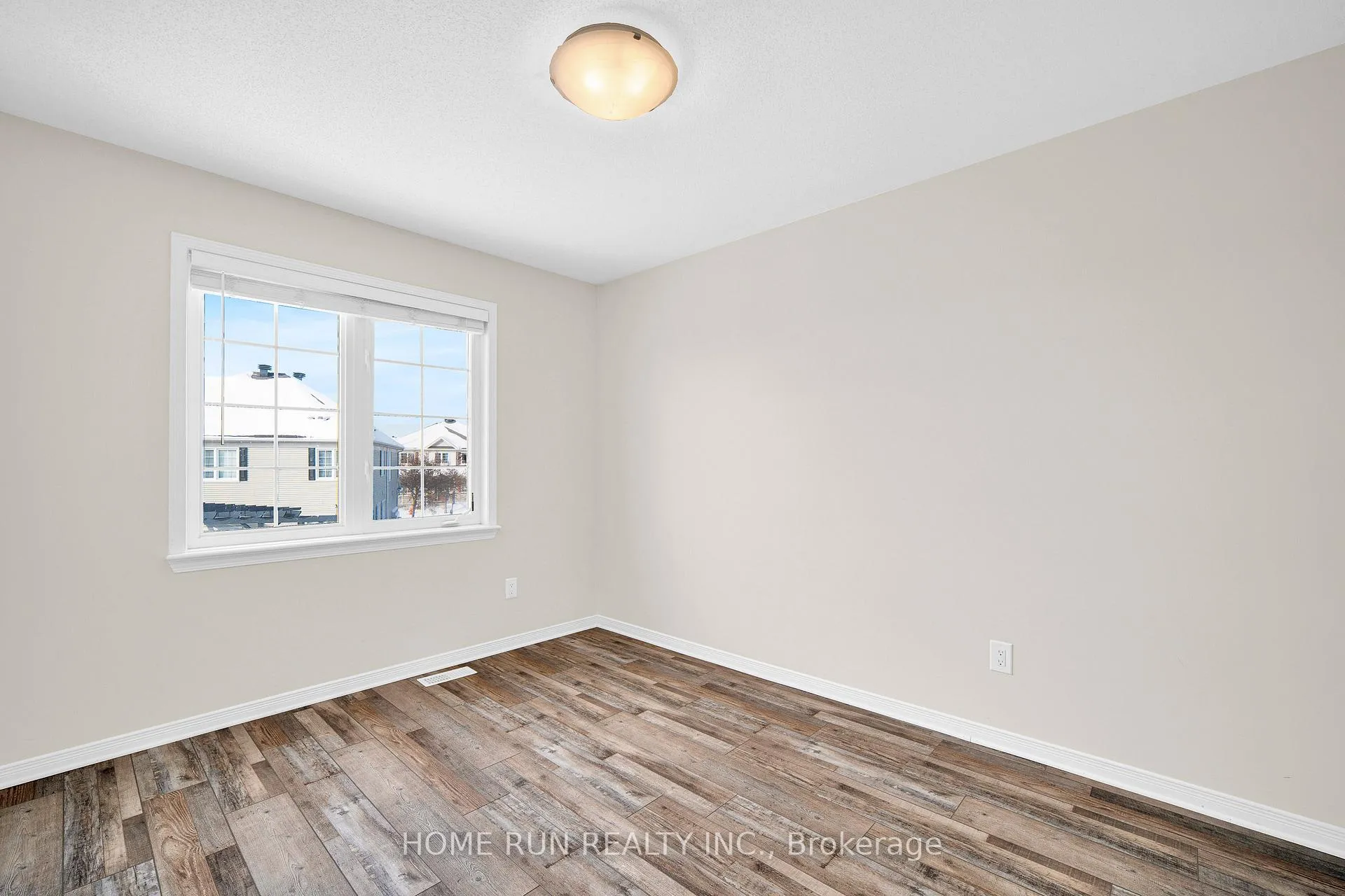 Photo 34 of 636 Pamplona Private, Ottawa, Barrhaven - Stonebridge — HOMEH