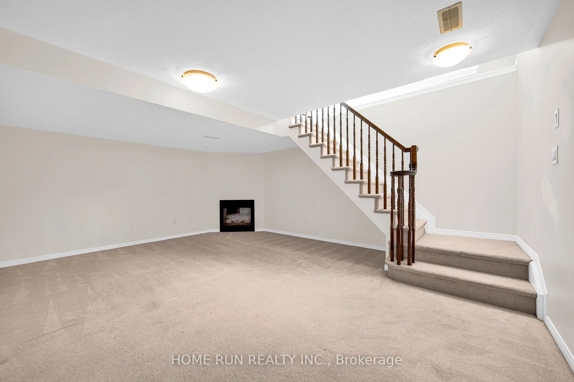 Photo 38 of 636 Pamplona Private, Ottawa, Barrhaven - Stonebridge — HOMEH