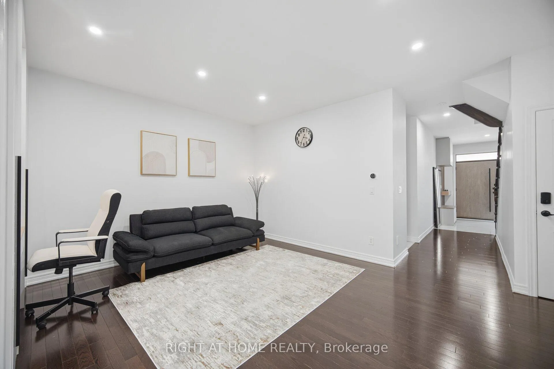 Photo 6 of 87 Via Toscana Drive, Vaughan, Vellore Village — HOMEH
