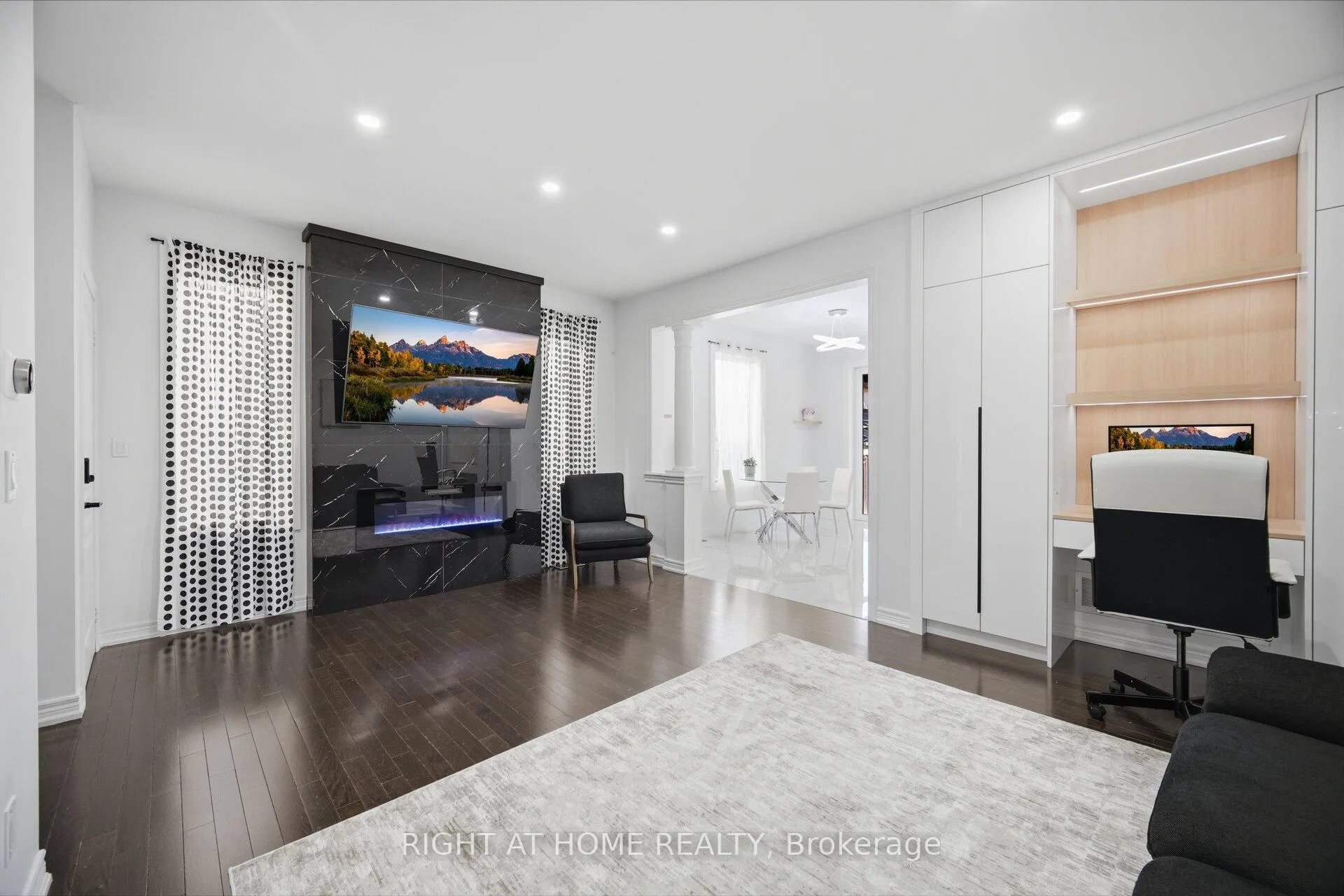 Photo 7 of 87 Via Toscana Drive, Vaughan, Vellore Village — HOMEH
