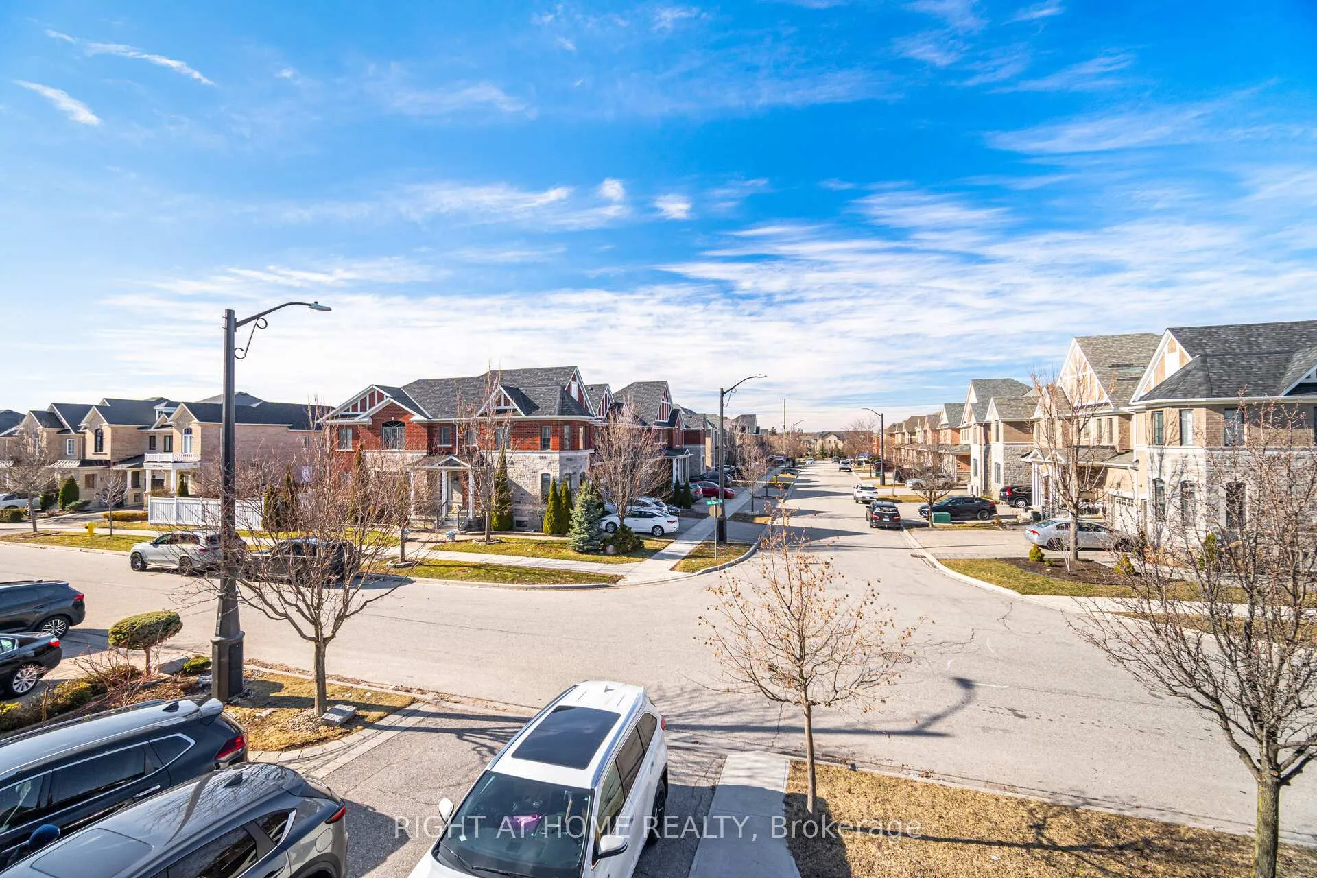 Photo 32 of 87 Via Toscana Drive, Vaughan, Vellore Village — HOMEH