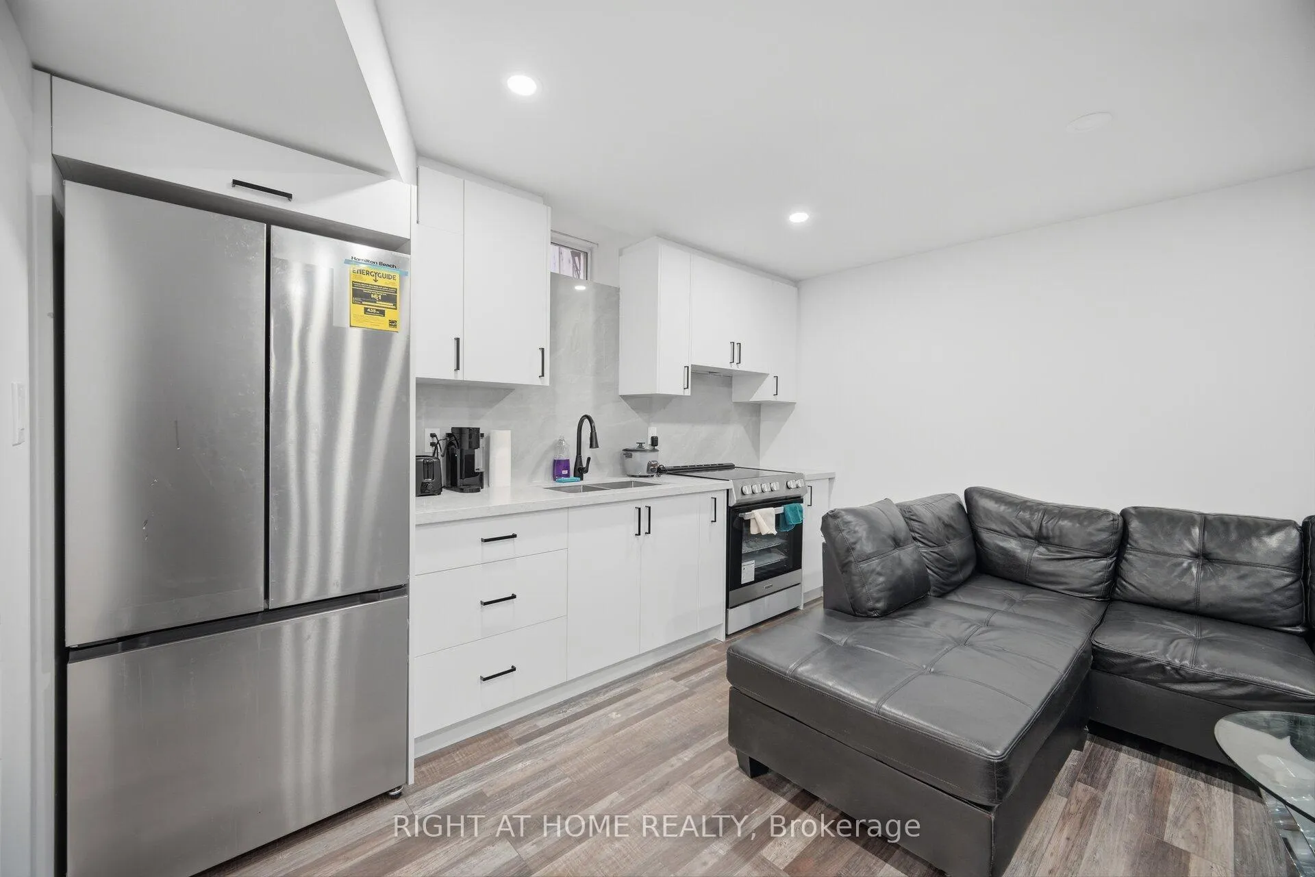 Photo 40 of 87 Via Toscana Drive, Vaughan, Vellore Village — HOMEH