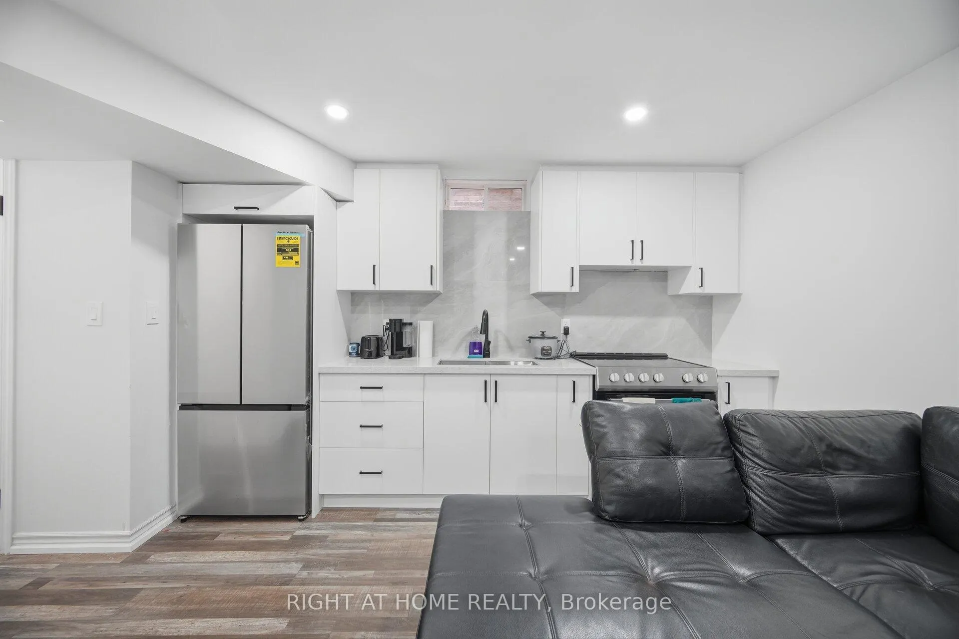 Photo 41 of 87 Via Toscana Drive, Vaughan, Vellore Village — HOMEH