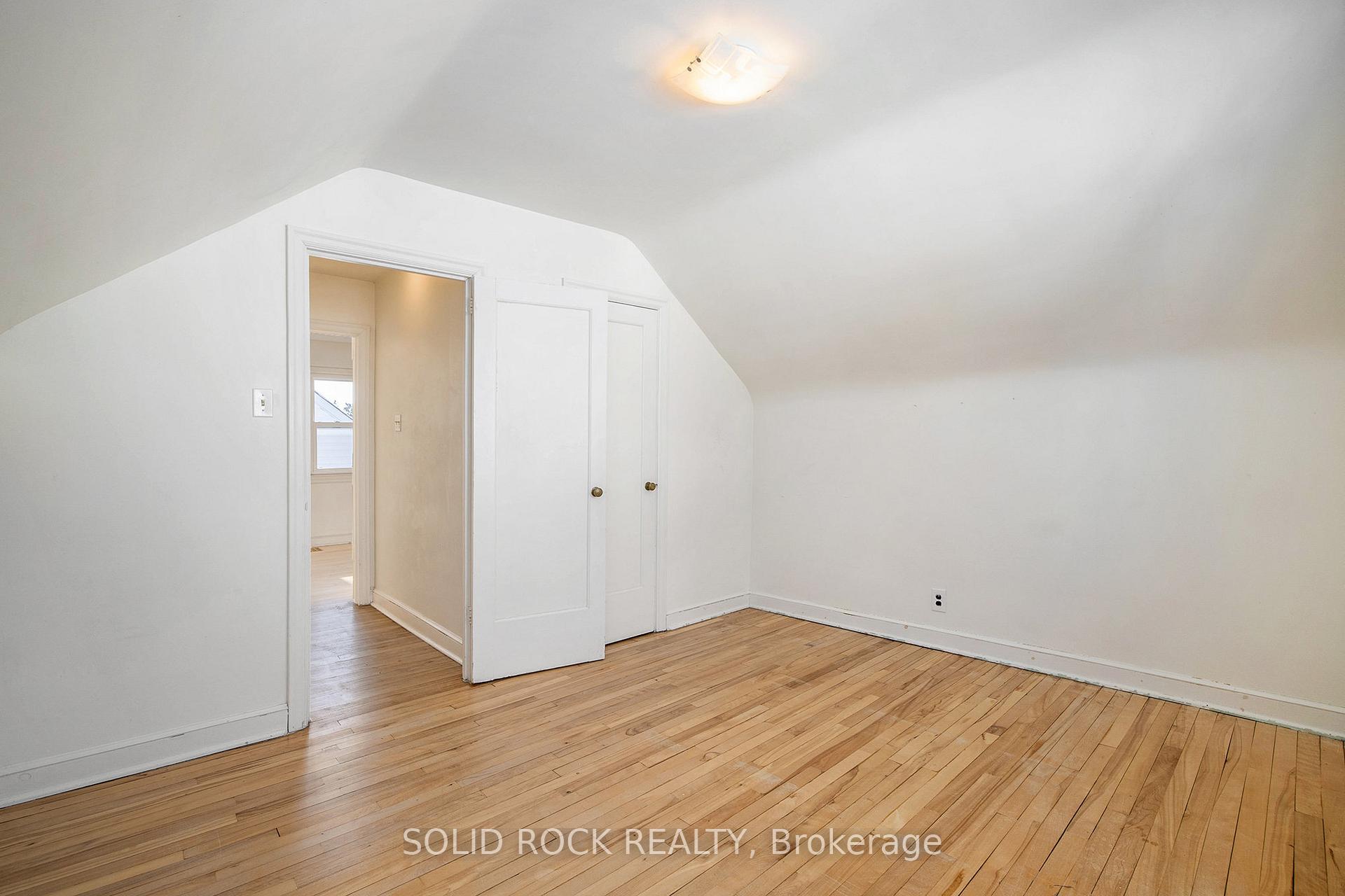 Photo 21 of 1653 Edge Hill Place, Ottawa, Ridgemont — HOMEH