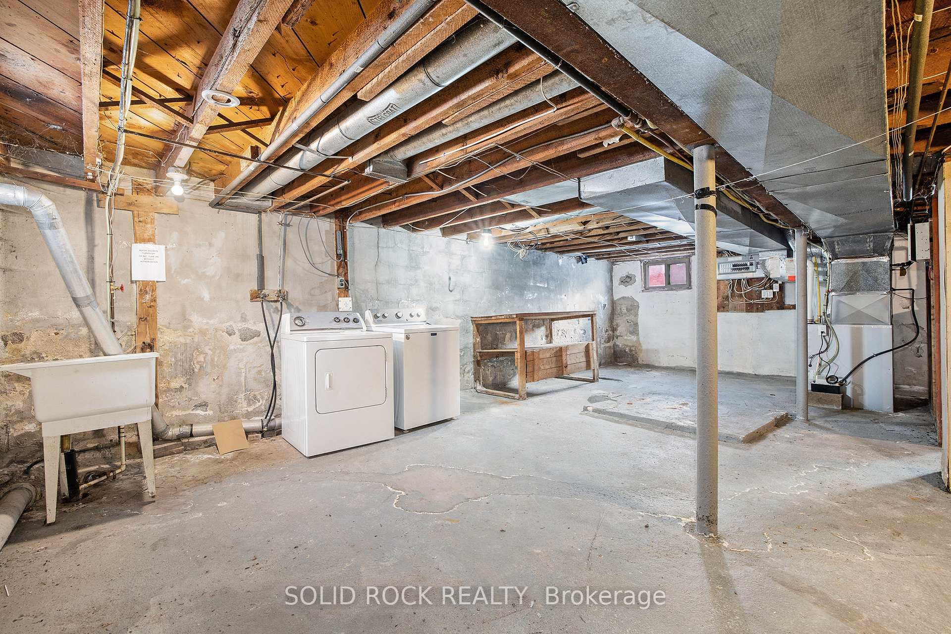 Photo 23 of 1653 Edge Hill Place, Ottawa, Ridgemont — HOMEH