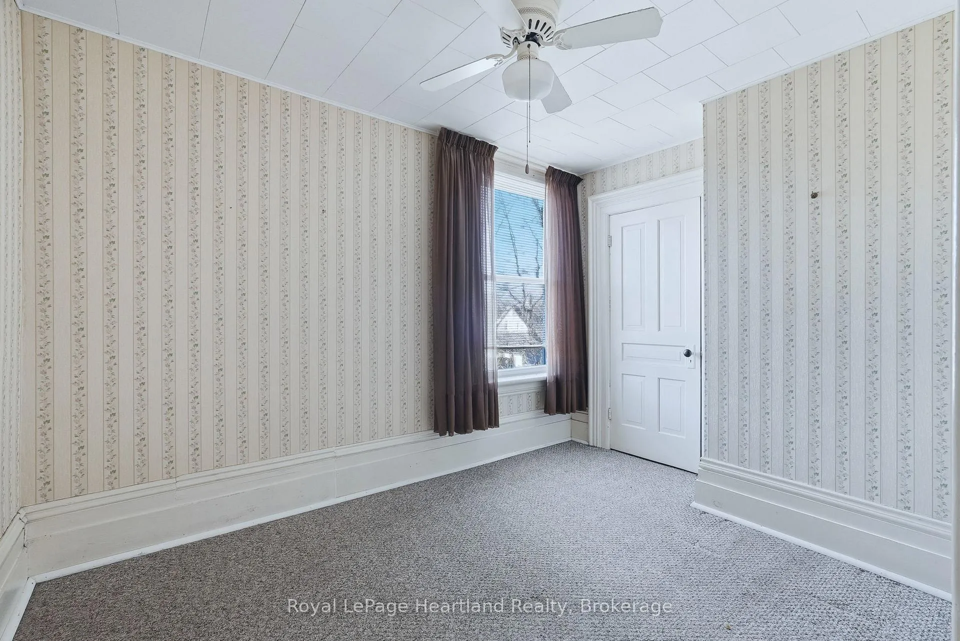 Photo 25 of 77 King Street S, Minto — HOMEH