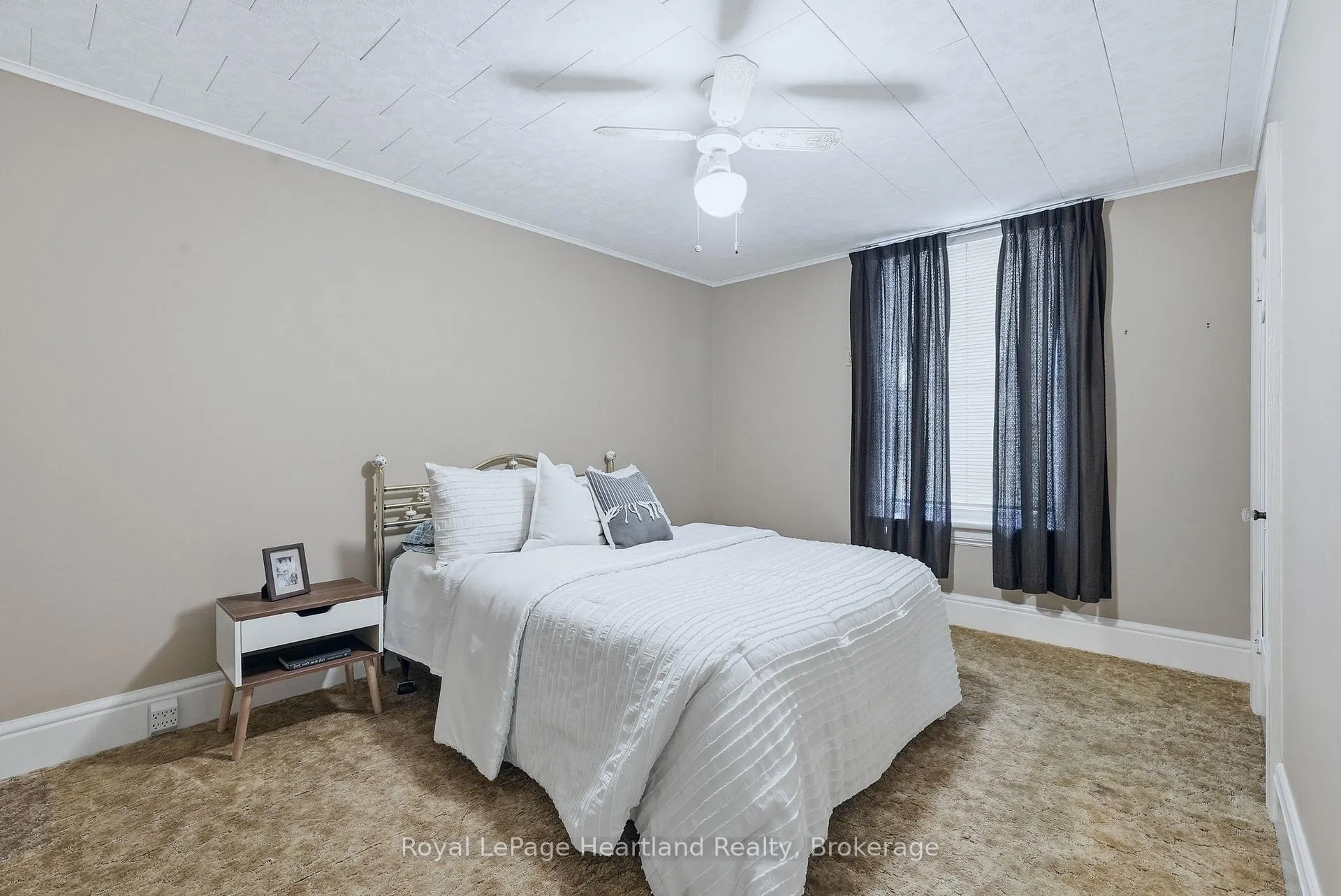 Photo 27 of 77 King Street S, Minto — HOMEH