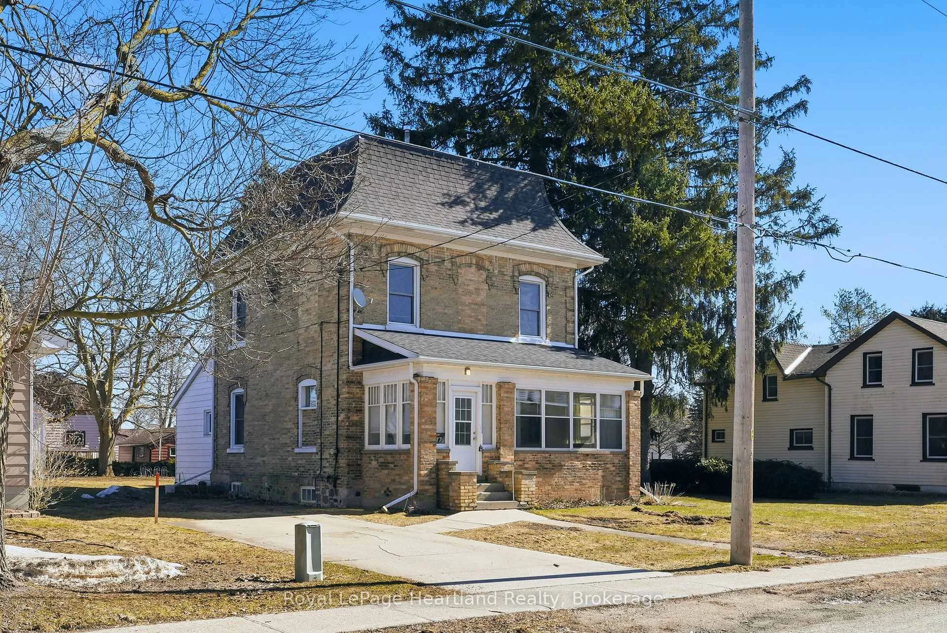 Photo 36 of 77 King Street S, Minto — HOMEH