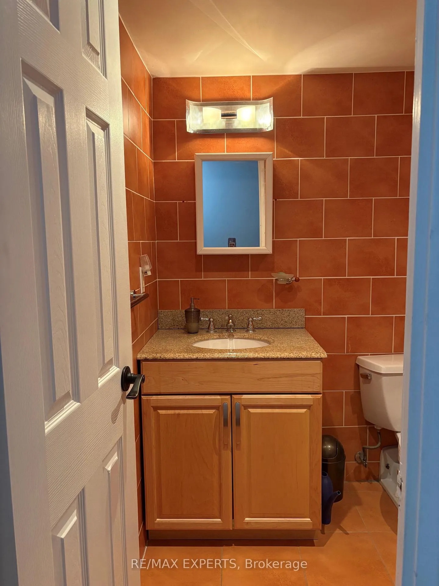 Photo 13 of Unit PH15, 11 Wincott Drive, Etobicoke, Kingsview Village-The Westway — HOMEH