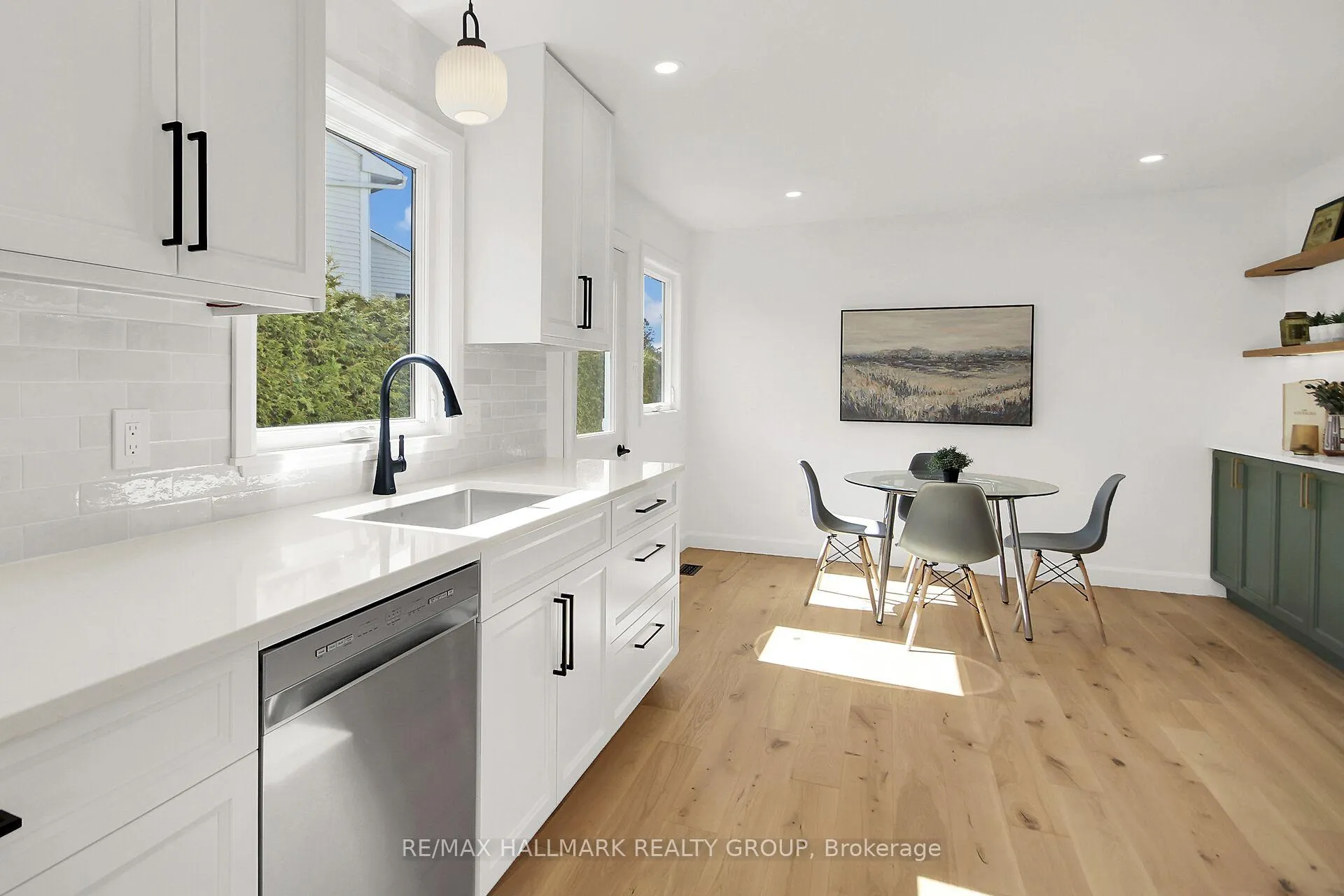 Photo 18 of 26 Raftus Square, Ottawa, Barrhaven - Pheasant Run — HOMEH