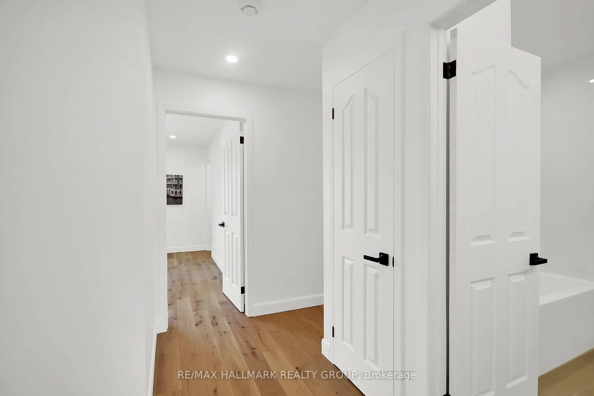 Photo 20 of 26 Raftus Square, Ottawa, Barrhaven - Pheasant Run — HOMEH