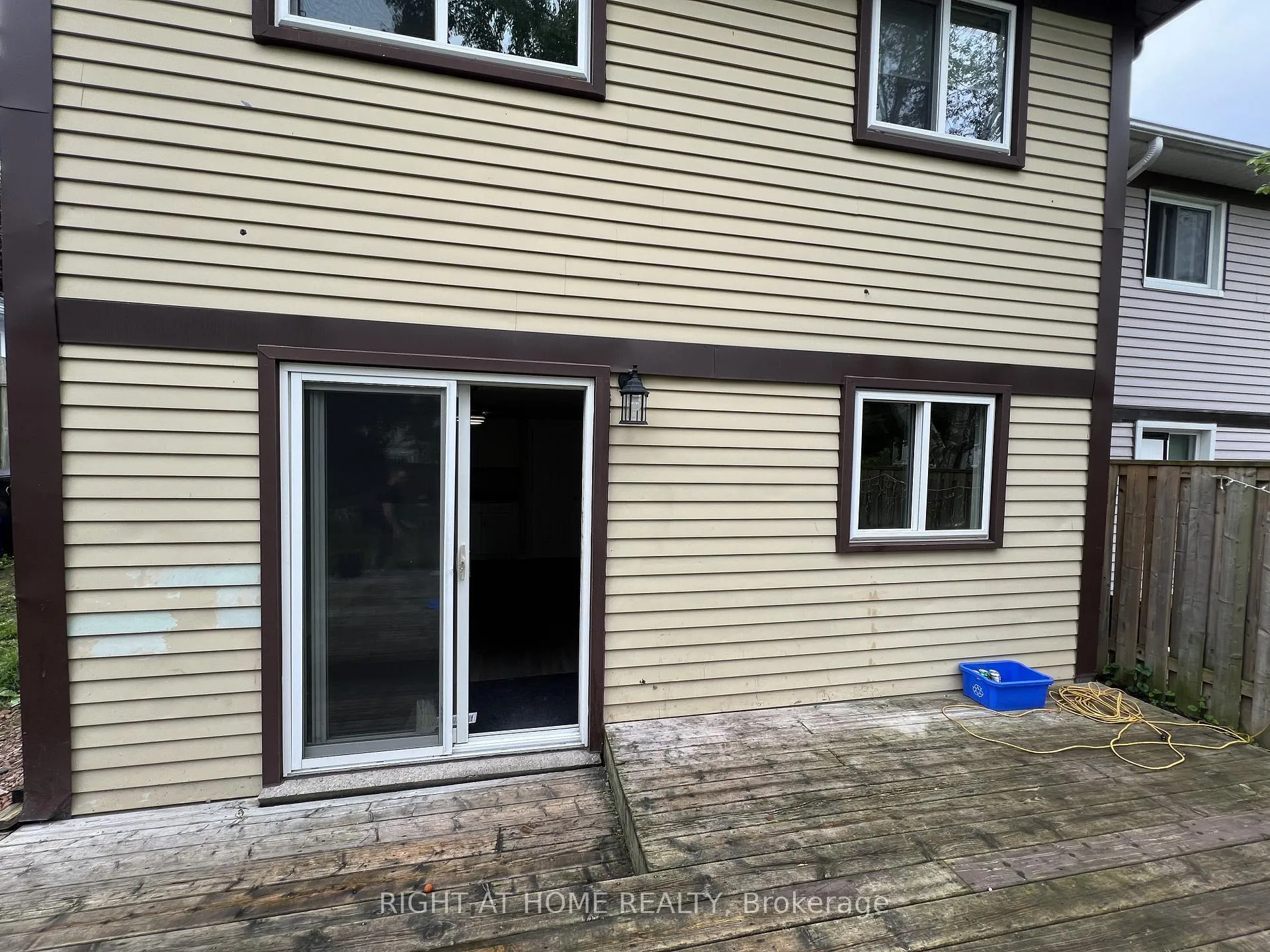 Photo 3 of Unit Walkout Basement, 87 Barrett Crescent, Barrie, Letitia Heights — HOMEH