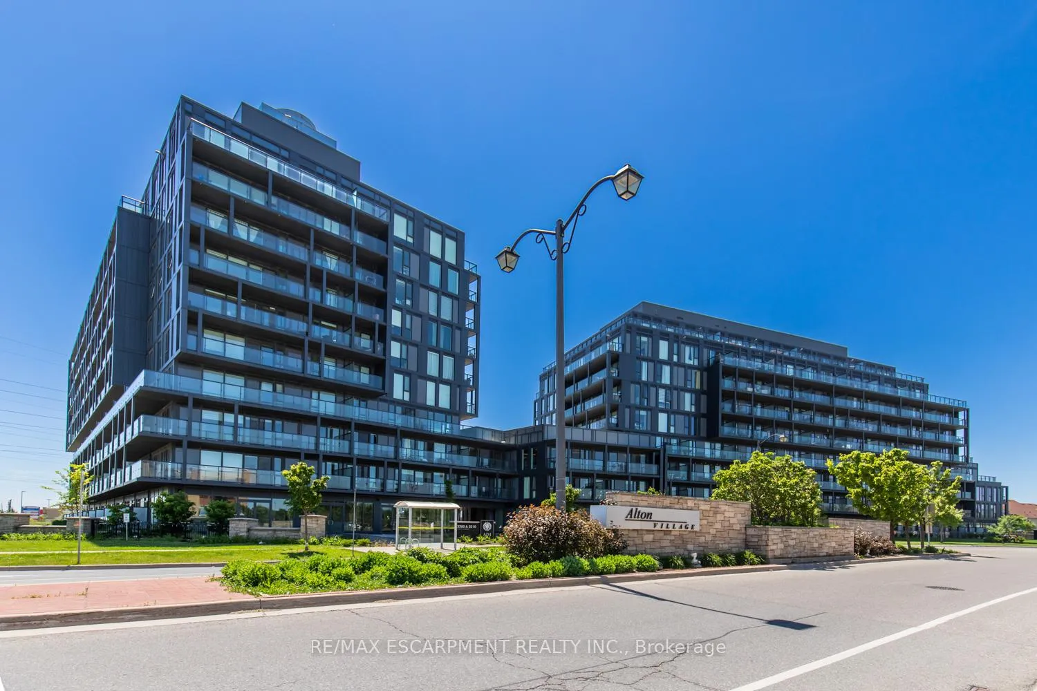 Photo 1 of Unit A802, 3210 Dakota Common, Burlington, Alton — HOMEH