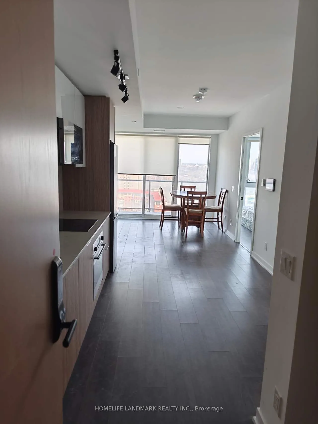 Photo 3 of Unit 1511, 5 Defries Street, Toronto, Regent Park — HOMEH
