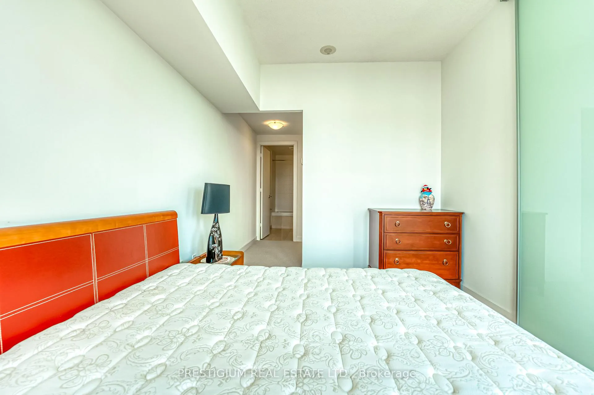 Photo 17 of Unit 3704, 33 Charles Street E, Toronto, Church-Yonge Corridor — HOMEH