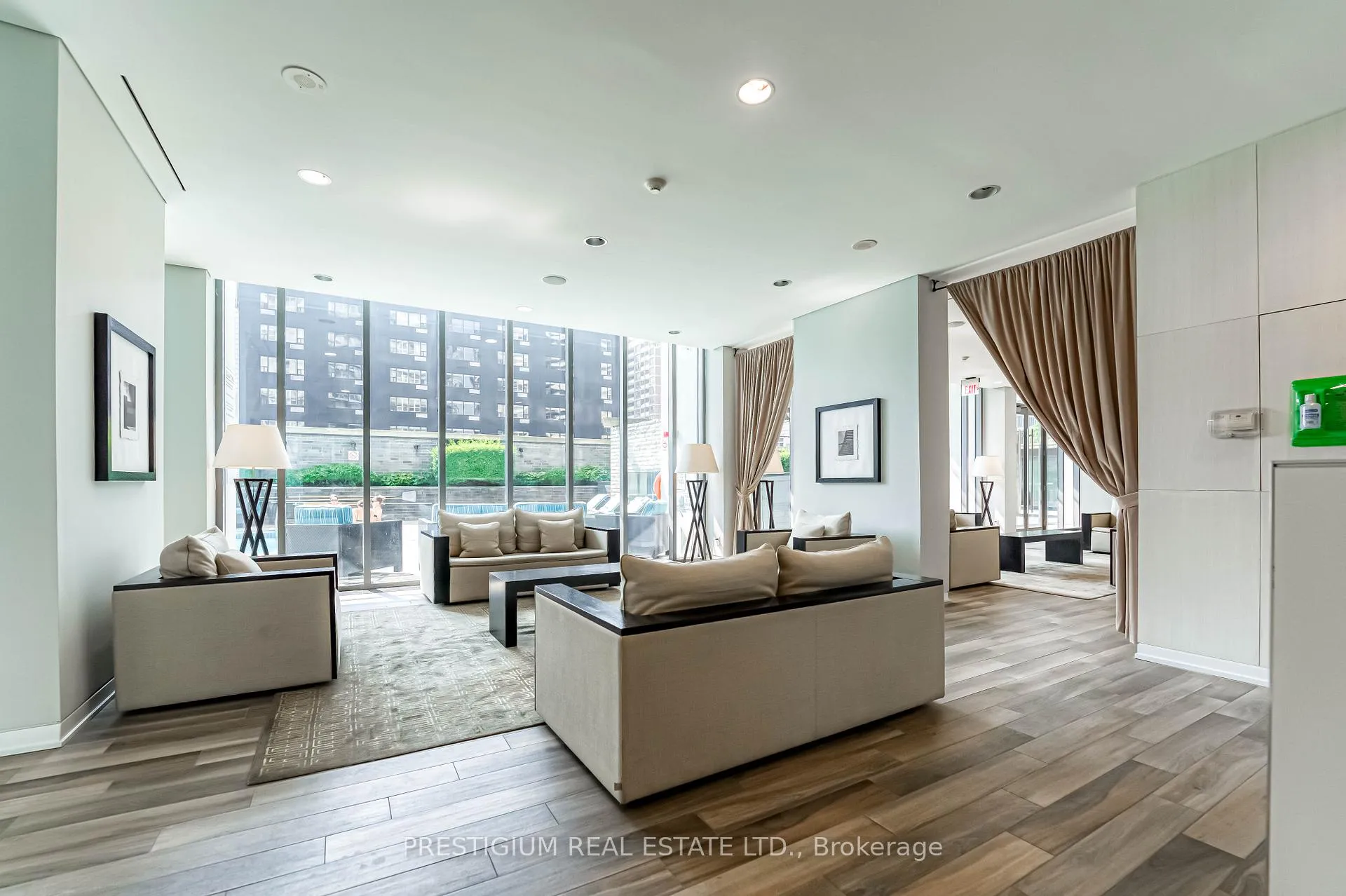 Photo 26 of Unit 3704, 33 Charles Street E, Toronto, Church-Yonge Corridor — HOMEH
