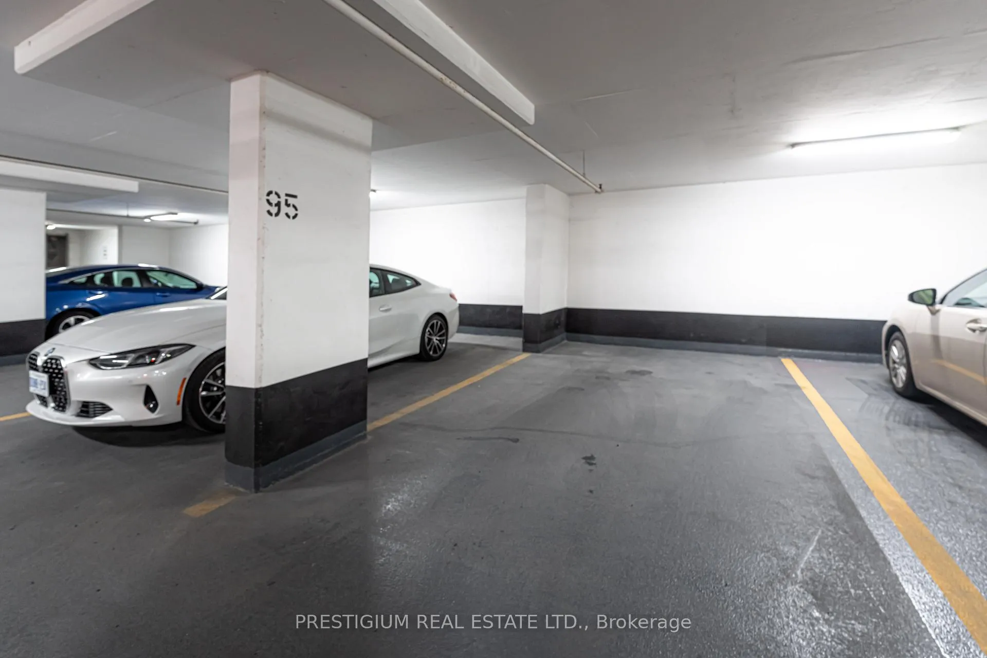 Photo 37 of Unit 3704, 33 Charles Street E, Toronto, Church-Yonge Corridor — HOMEH
