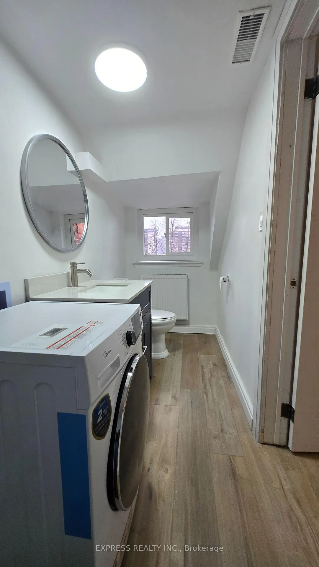 Photo 4 of Unit 304, 252 James Street S, Hamilton, Durand — HOMEH